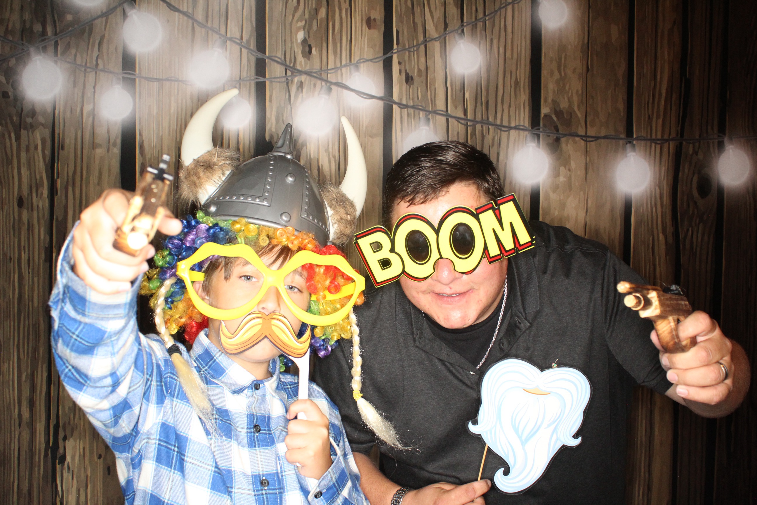 Staci and Matt's Wedding | View more photos from the event at gallery.photoboothbillings.com/u/PhotoBoothBillings/Staci-and-Matts-Wedding