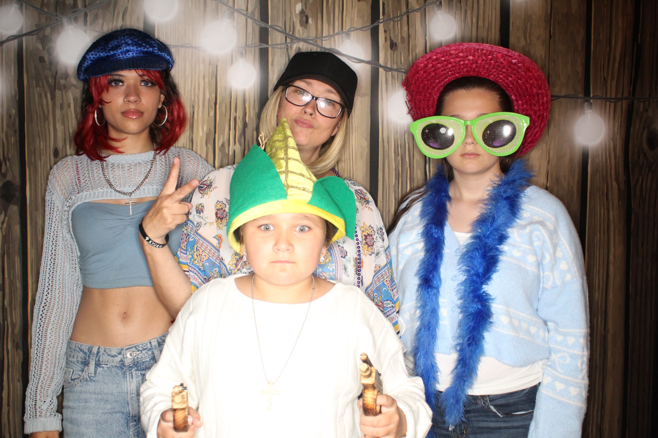 Staci and Matt's Wedding | View more photos from the event at gallery.photoboothbillings.com/u/PhotoBoothBillings/Staci-and-Matts-Wedding