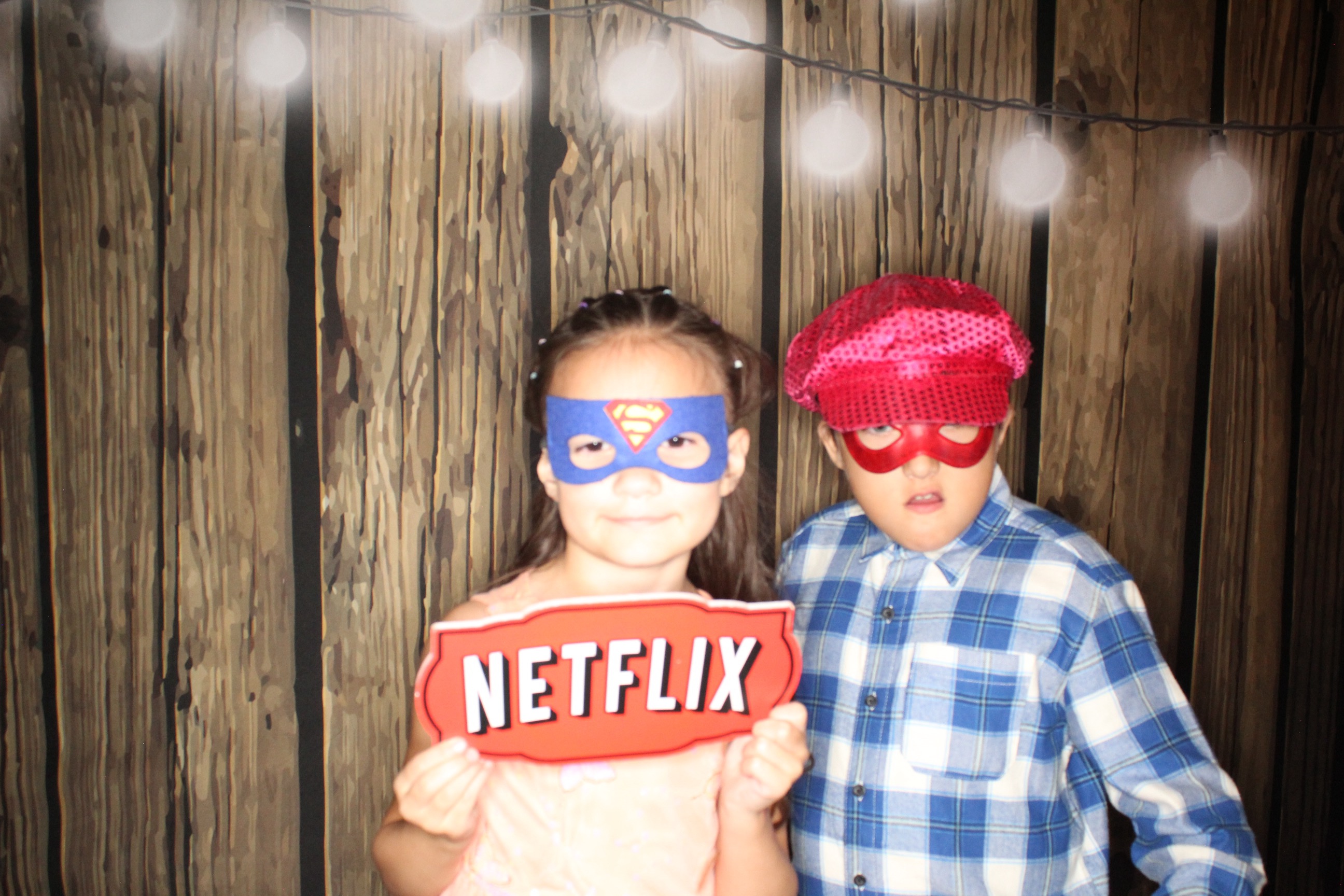 Staci and Matt's Wedding | View more photos from the event at gallery.photoboothbillings.com/u/PhotoBoothBillings/Staci-and-Matts-Wedding