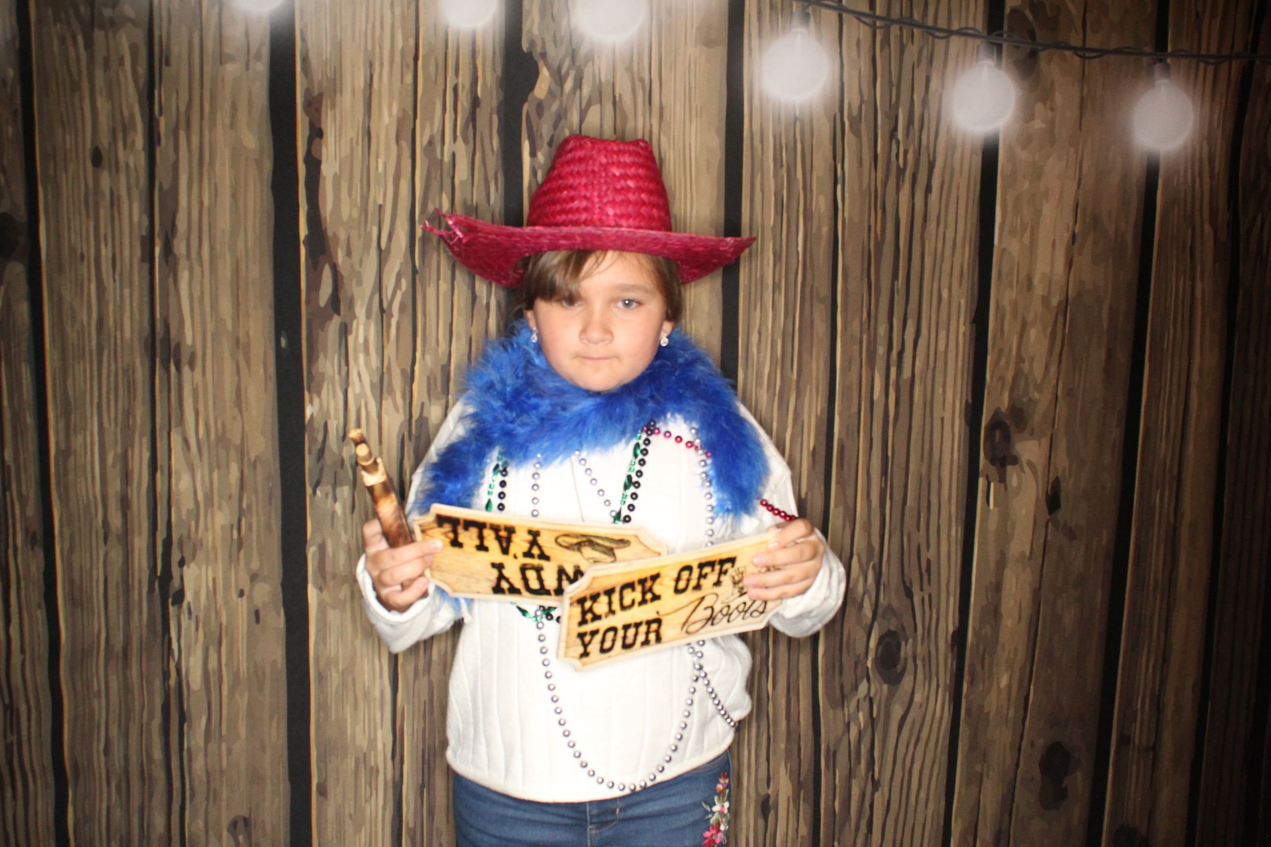 Staci and Matt's Wedding | View more photos from the event at gallery.photoboothbillings.com/u/PhotoBoothBillings/Staci-and-Matts-Wedding