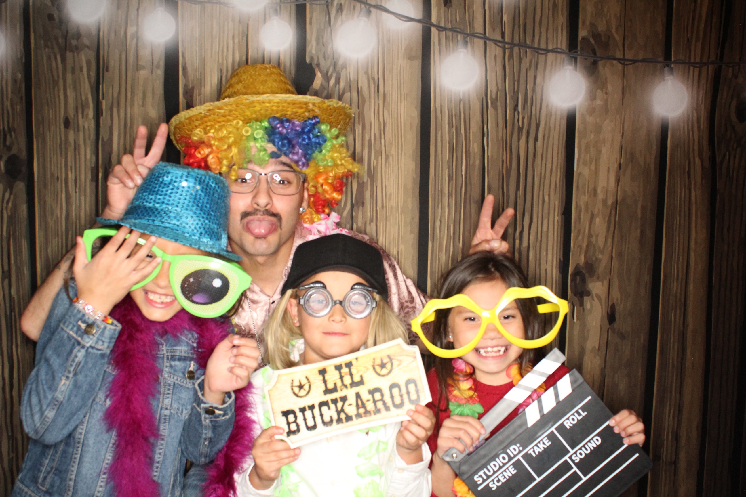 Staci and Matt's Wedding | View more photos from the event at gallery.photoboothbillings.com/u/PhotoBoothBillings/Staci-and-Matts-Wedding