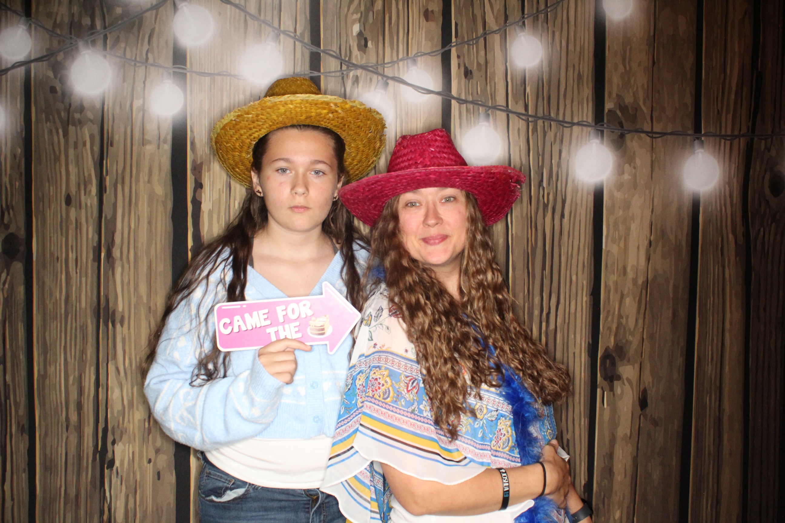 Staci and Matt's Wedding | View more photos from the event at gallery.photoboothbillings.com/u/PhotoBoothBillings/Staci-and-Matts-Wedding