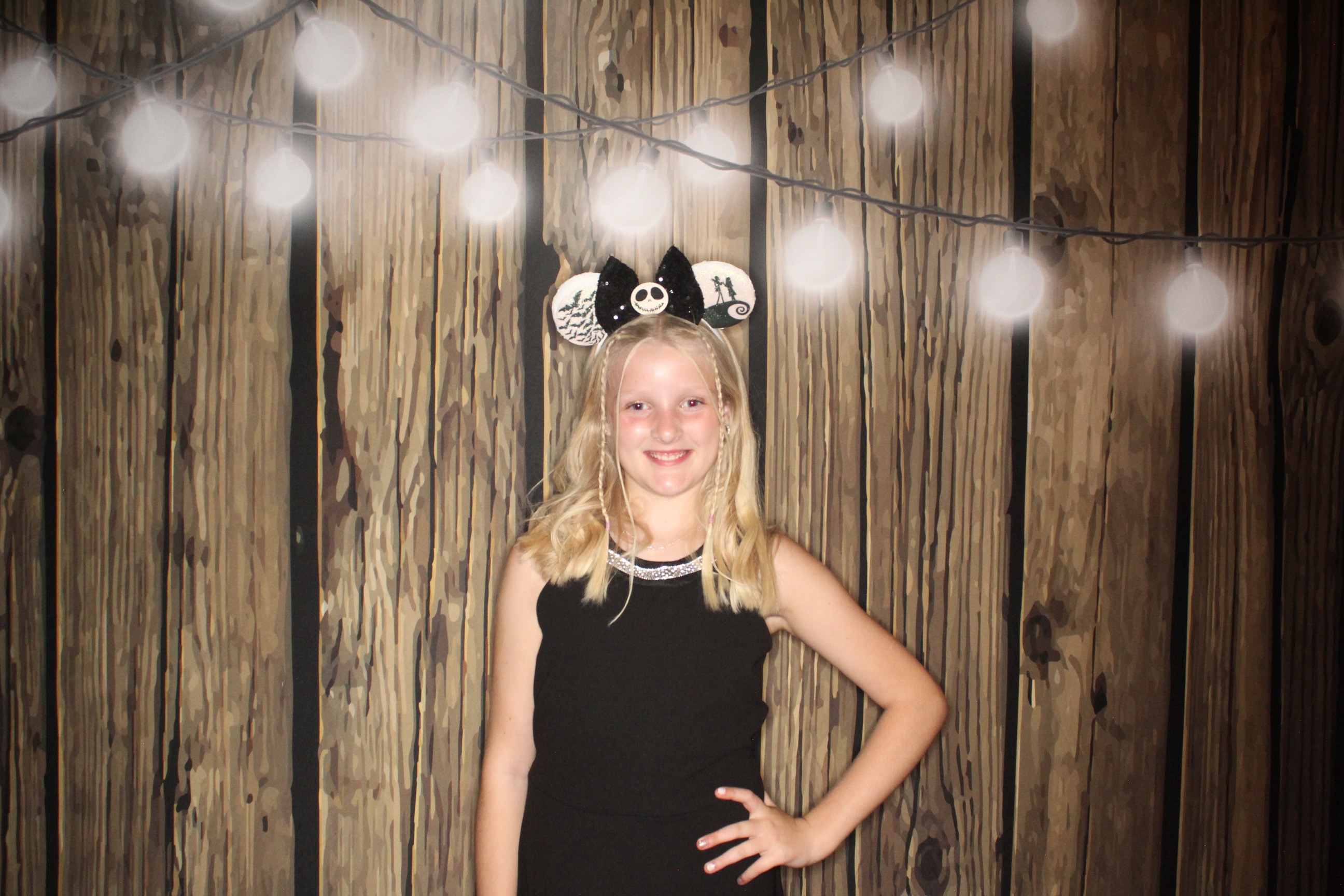 Staci and Matt's Wedding | View more photos from the event at gallery.photoboothbillings.com/u/PhotoBoothBillings/Staci-and-Matts-Wedding