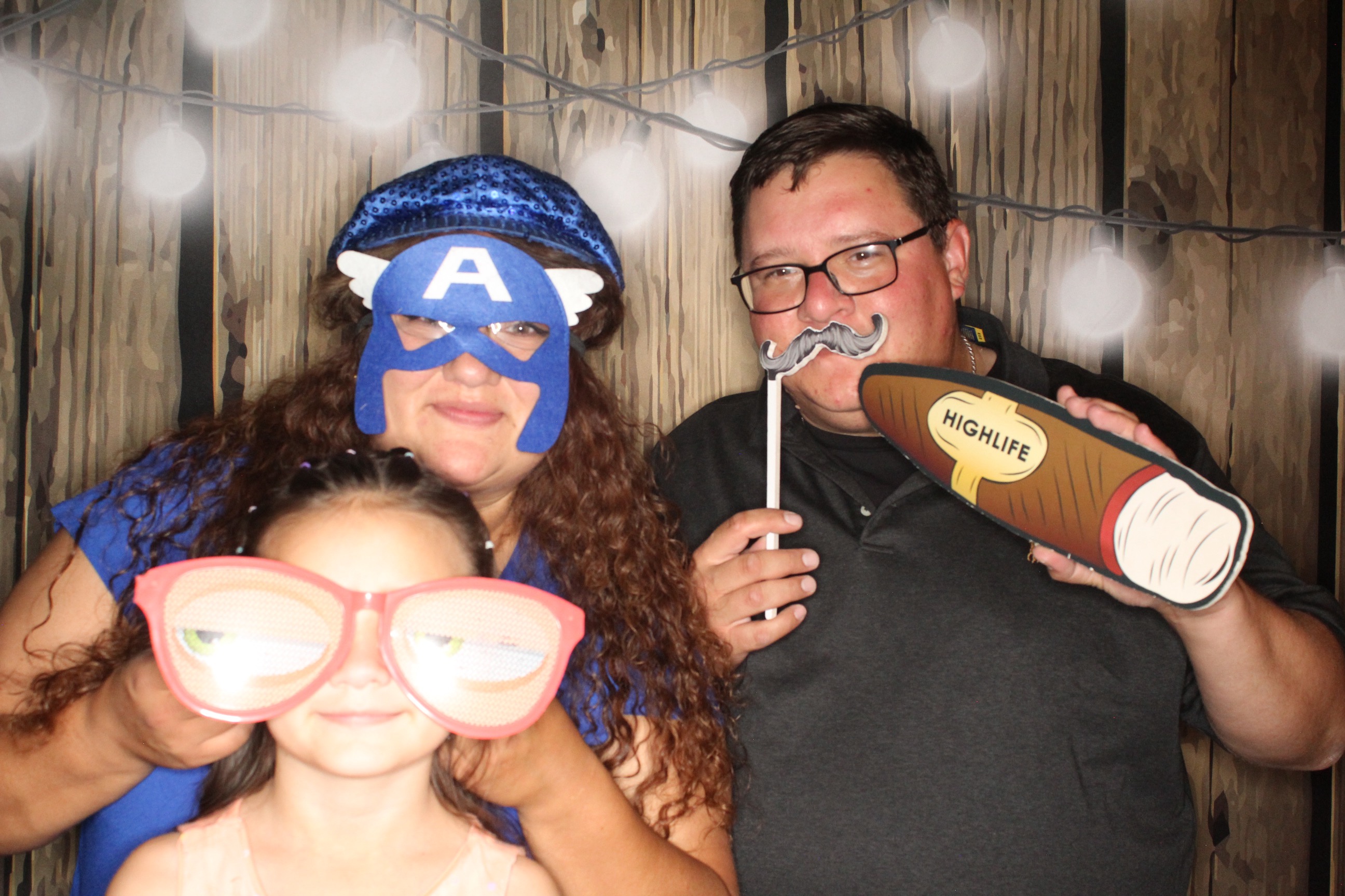 Staci and Matt's Wedding | View more photos from the event at gallery.photoboothbillings.com/u/PhotoBoothBillings/Staci-and-Matts-Wedding