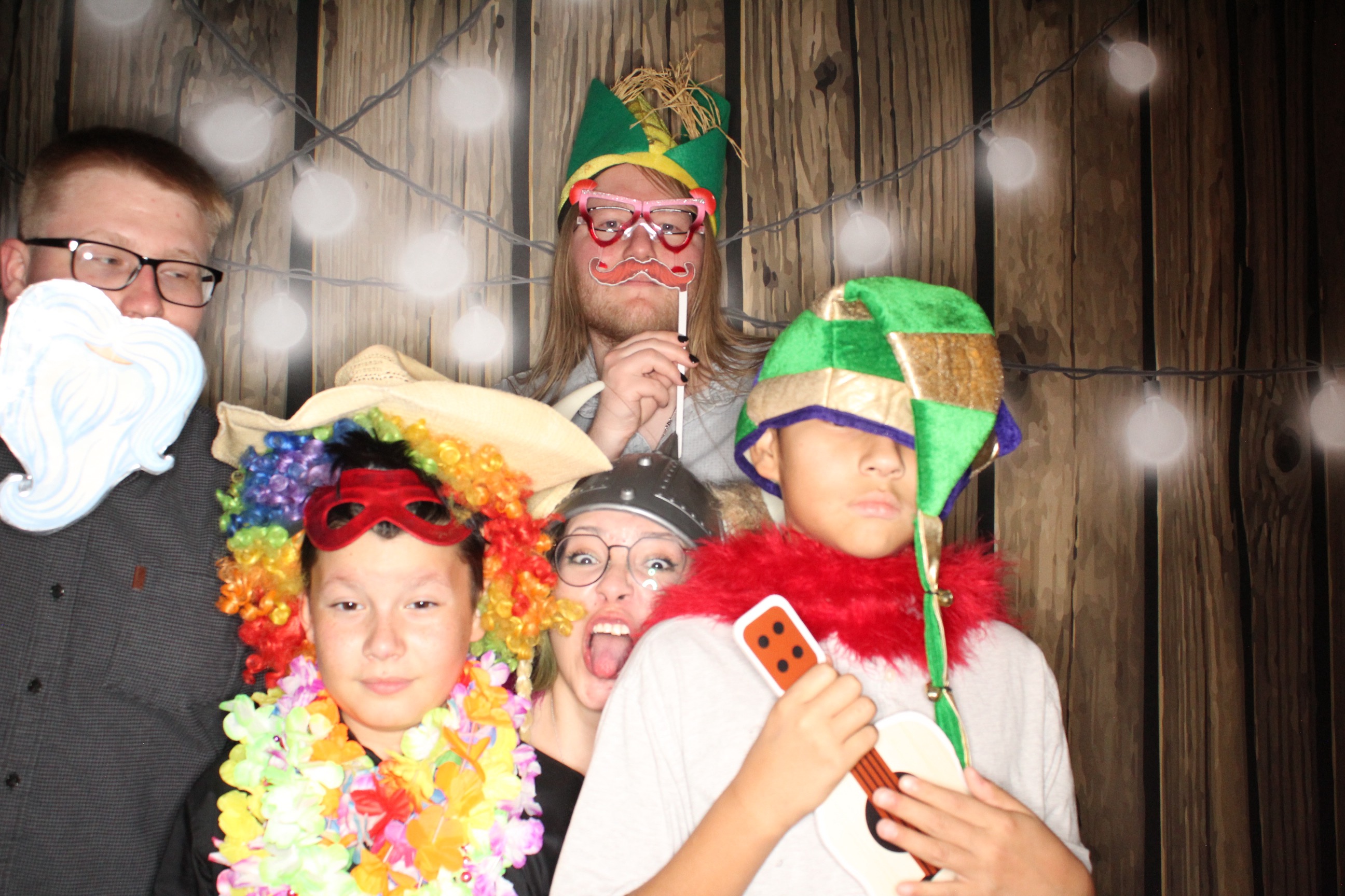 Staci and Matt's Wedding | View more photos from the event at gallery.photoboothbillings.com/u/PhotoBoothBillings/Staci-and-Matts-Wedding