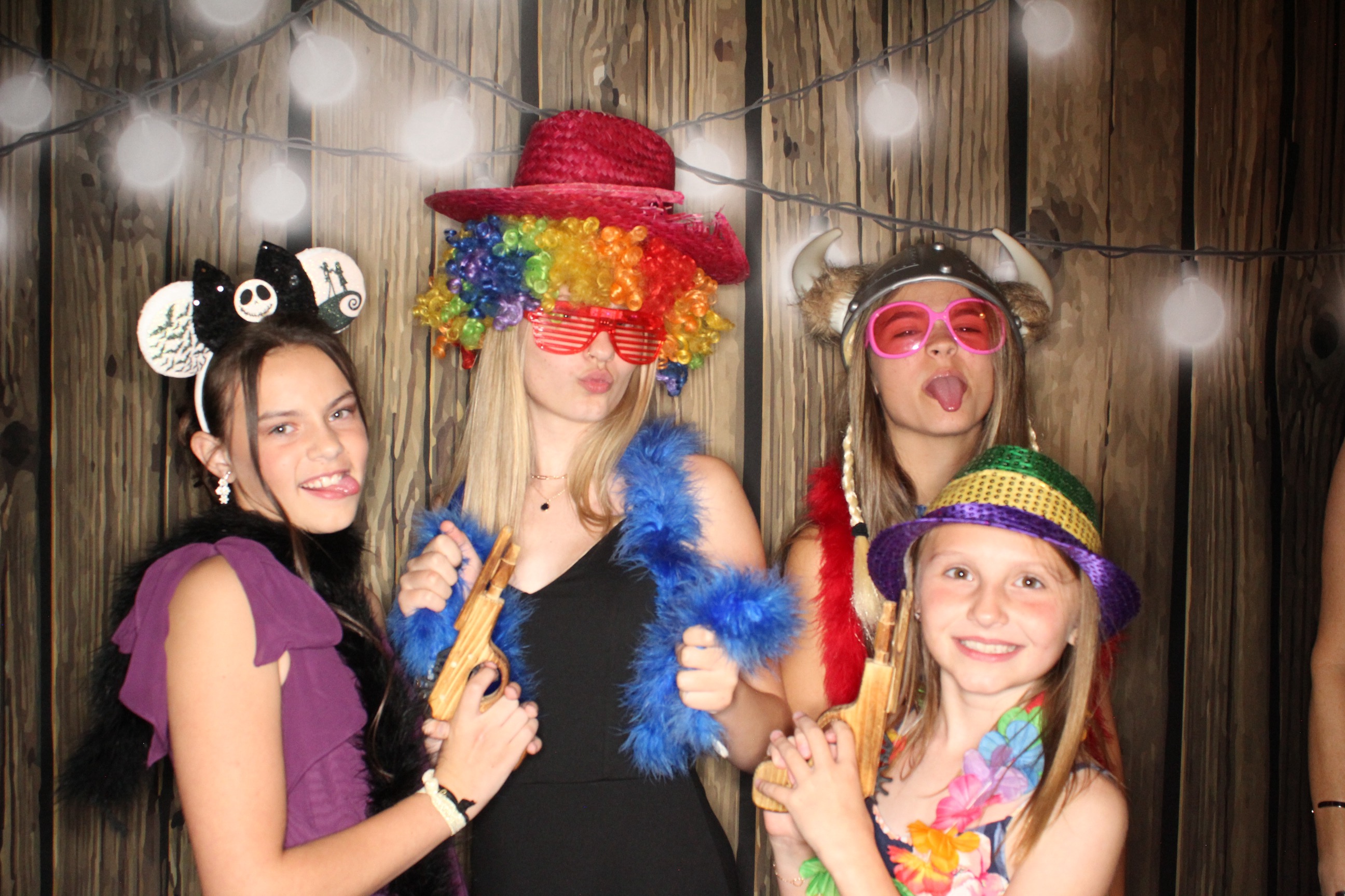 Staci and Matt's Wedding | View more photos from the event at gallery.photoboothbillings.com/u/PhotoBoothBillings/Staci-and-Matts-Wedding