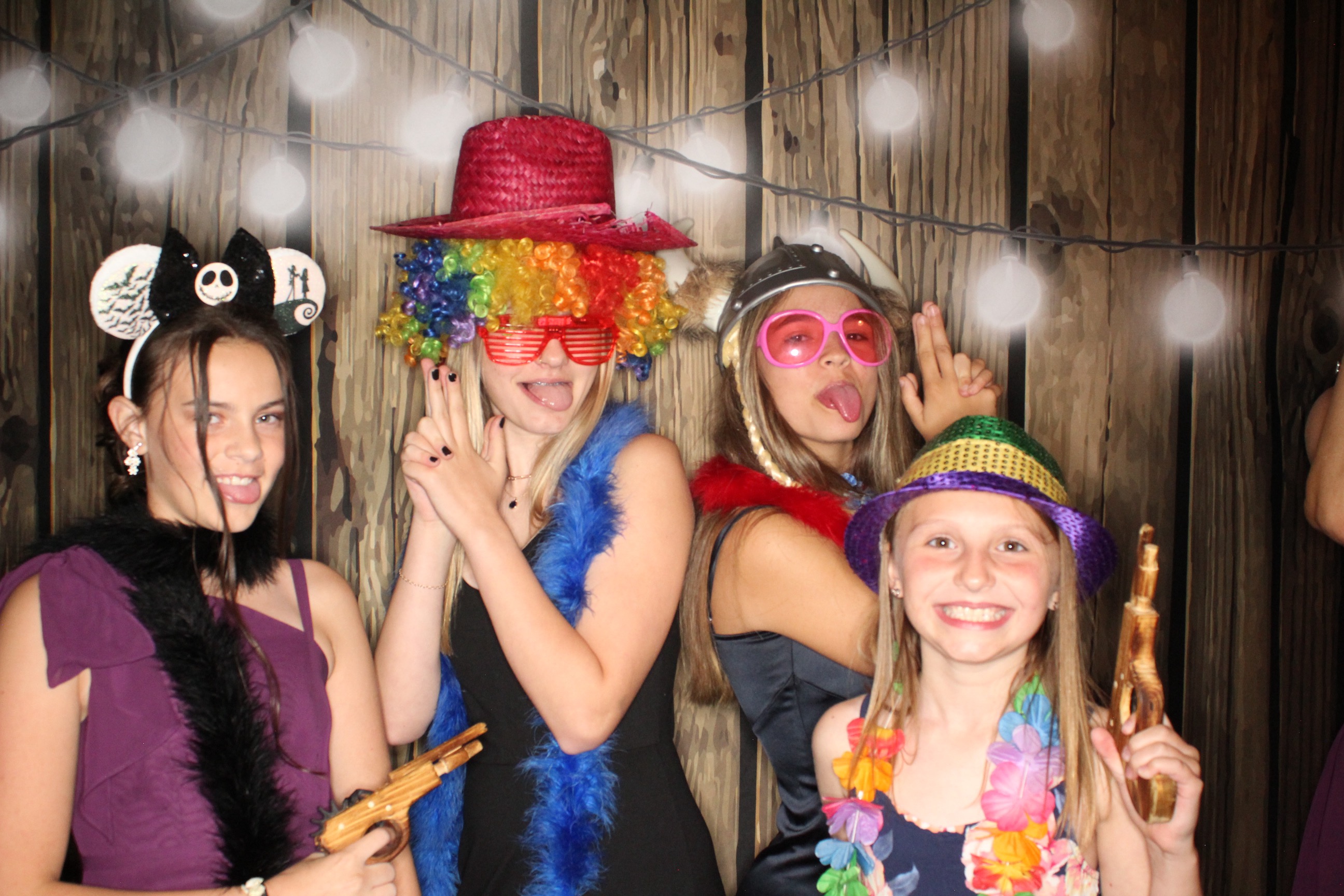 Staci and Matt's Wedding | View more photos from the event at gallery.photoboothbillings.com/u/PhotoBoothBillings/Staci-and-Matts-Wedding