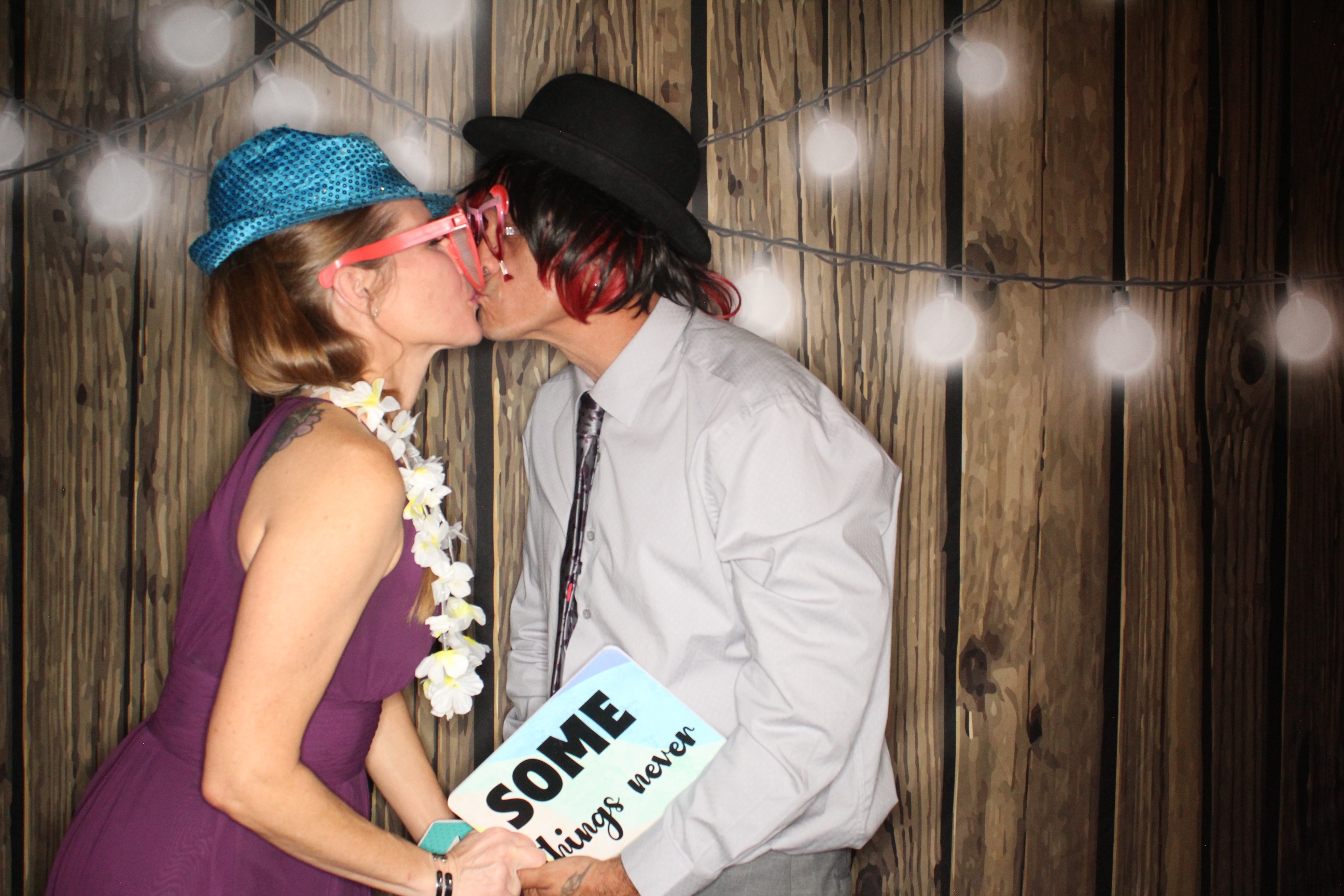 Staci and Matt's Wedding | View more photos from the event at gallery.photoboothbillings.com/u/PhotoBoothBillings/Staci-and-Matts-Wedding