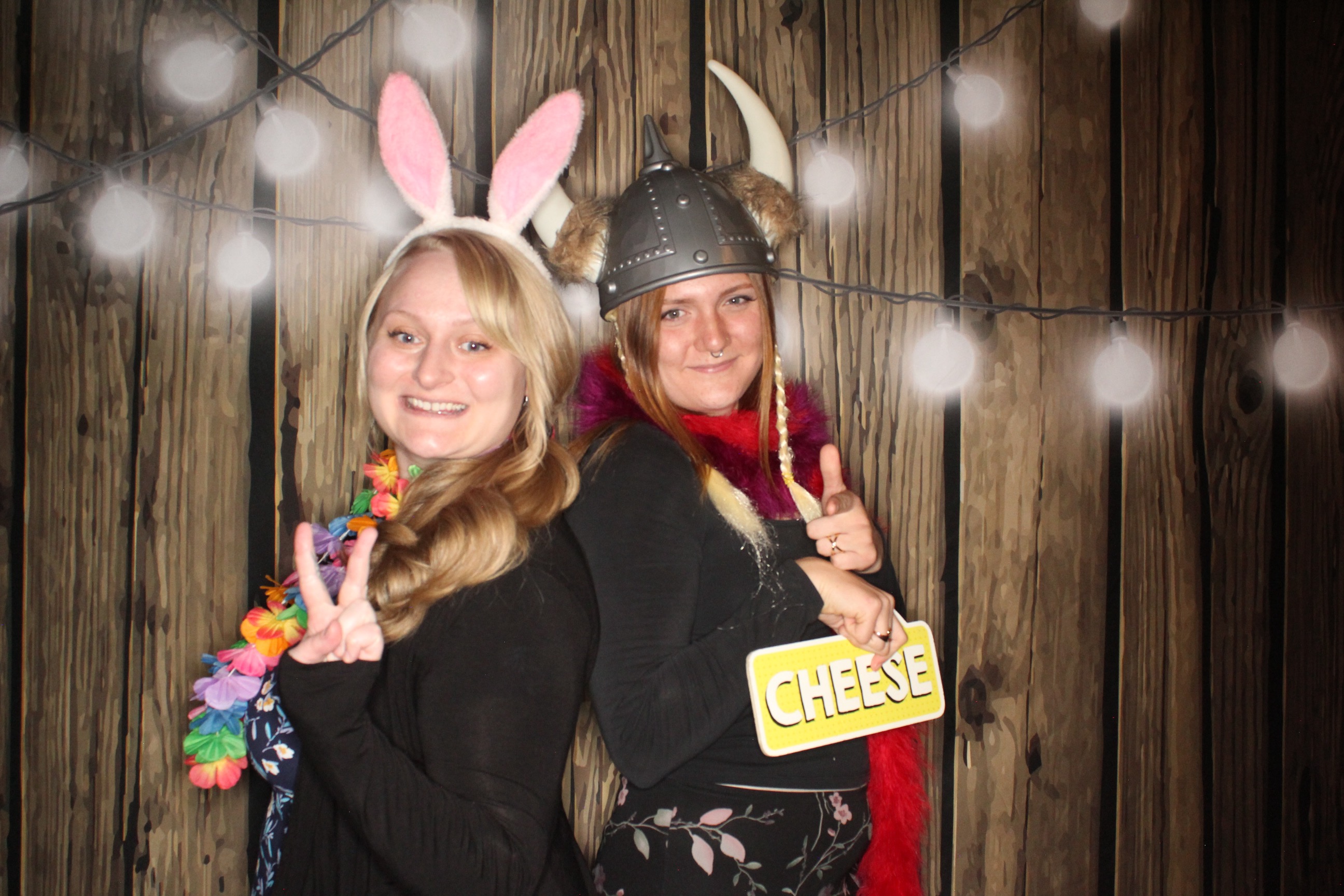 Staci and Matt's Wedding | View more photos from the event at gallery.photoboothbillings.com/u/PhotoBoothBillings/Staci-and-Matts-Wedding