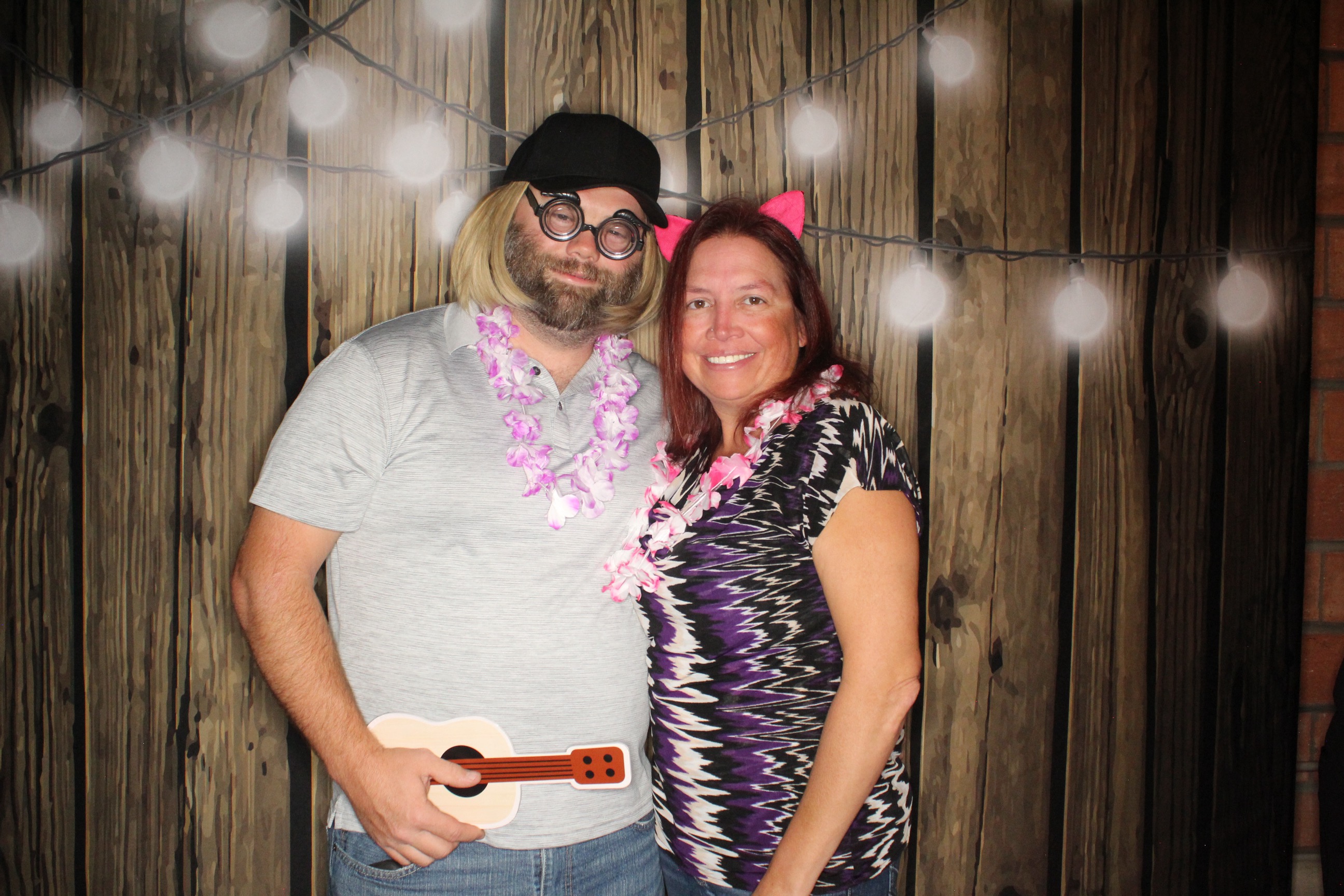 Staci and Matt's Wedding | View more photos from the event at gallery.photoboothbillings.com/u/PhotoBoothBillings/Staci-and-Matts-Wedding