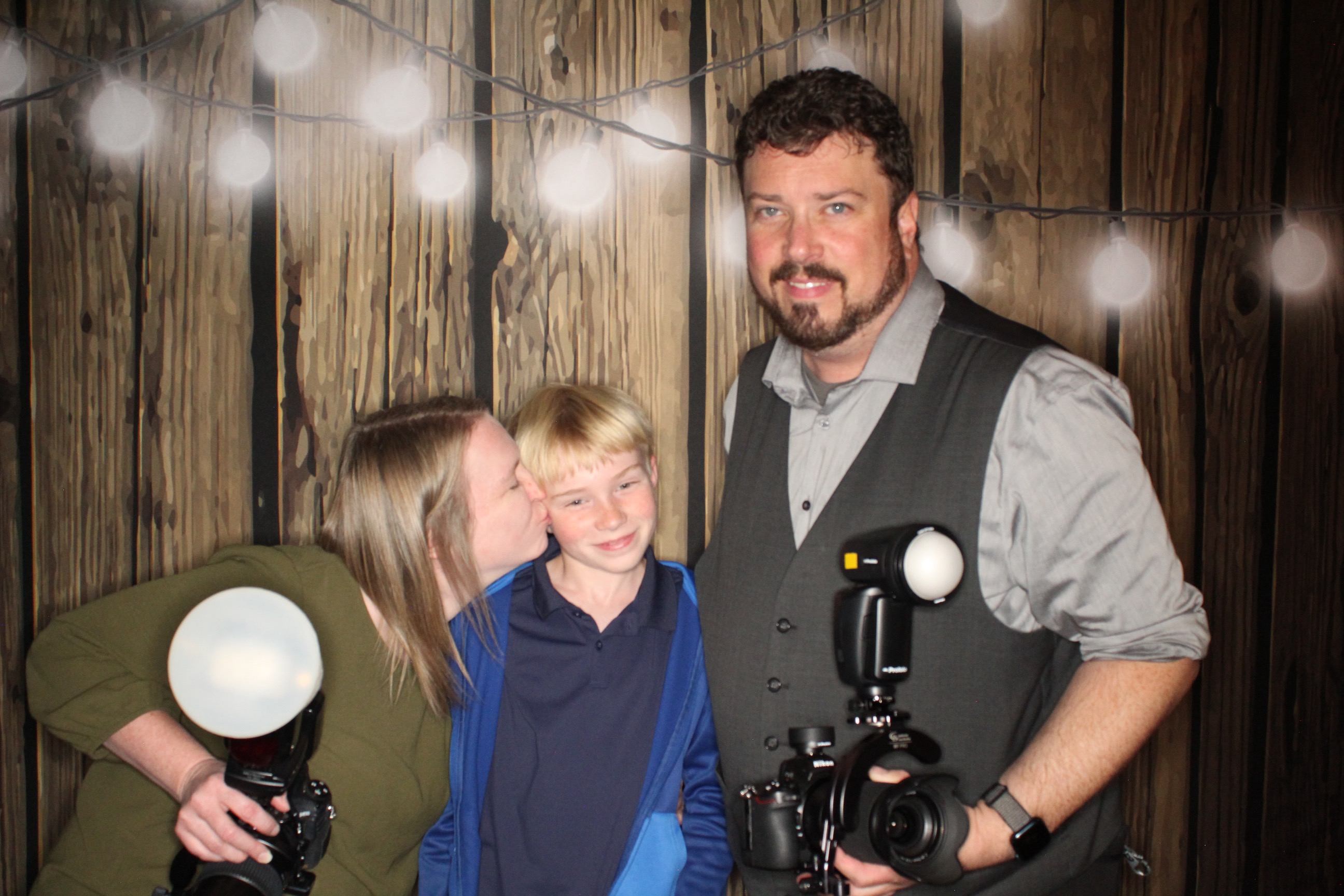 Staci and Matt's Wedding | View more photos from the event at gallery.photoboothbillings.com/u/PhotoBoothBillings/Staci-and-Matts-Wedding