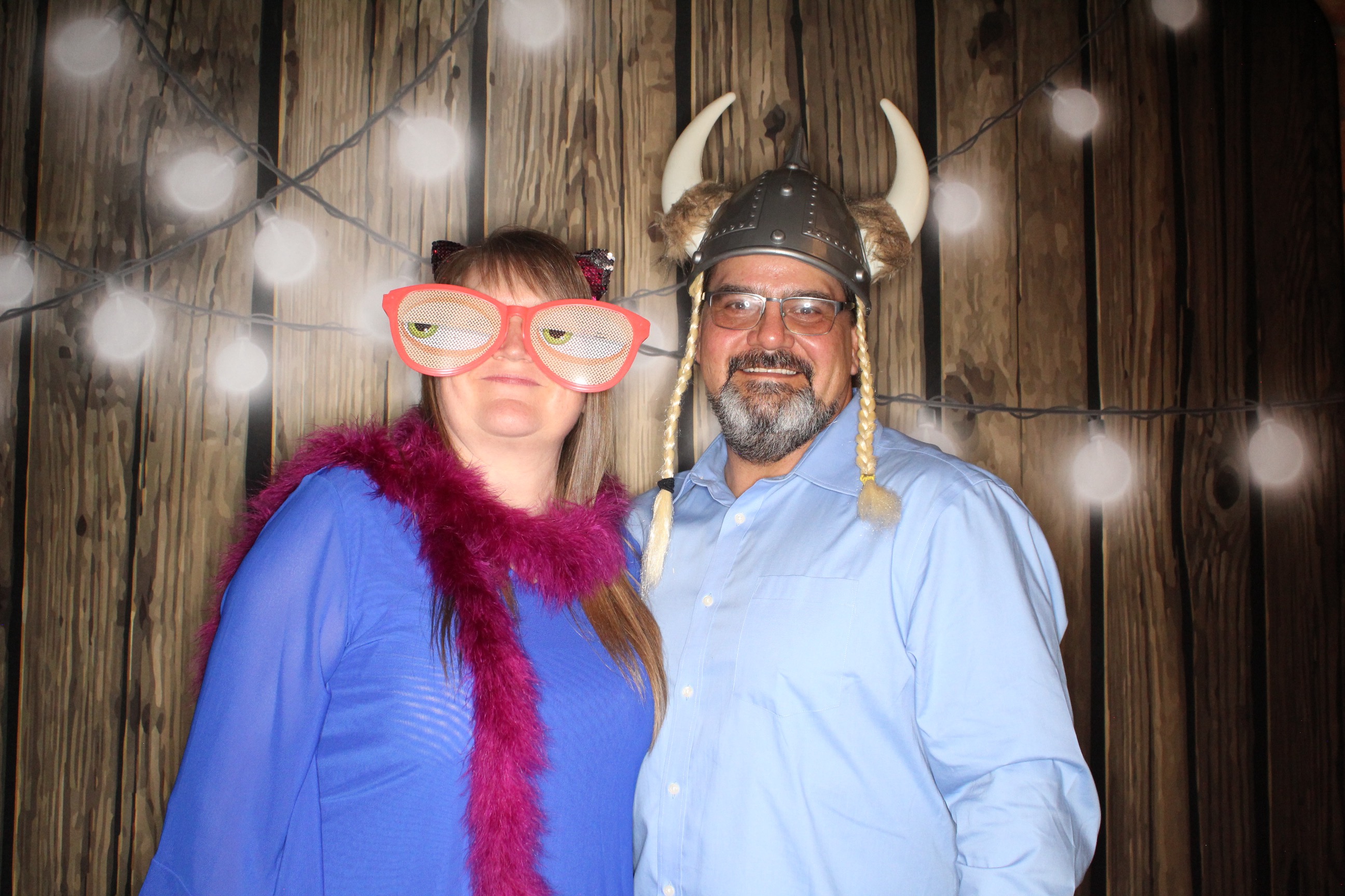 Staci and Matt's Wedding | View more photos from the event at gallery.photoboothbillings.com/u/PhotoBoothBillings/Staci-and-Matts-Wedding