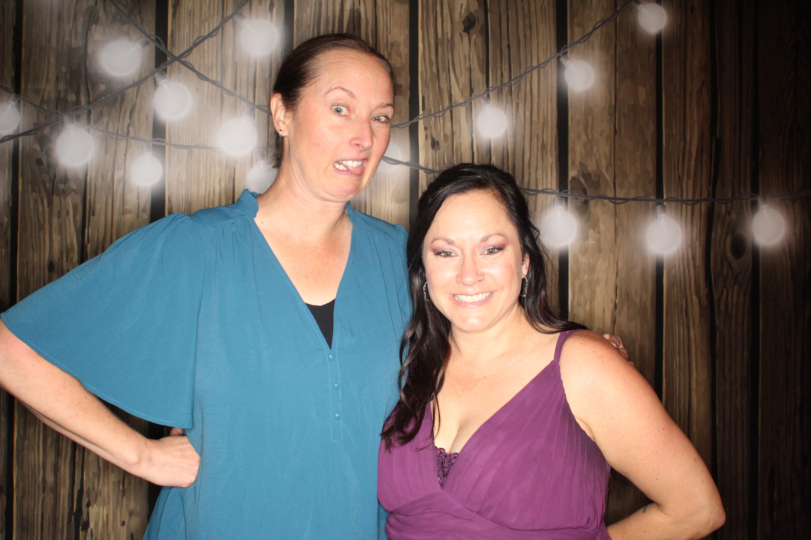 Staci and Matt's Wedding | View more photos from the event at gallery.photoboothbillings.com/u/PhotoBoothBillings/Staci-and-Matts-Wedding