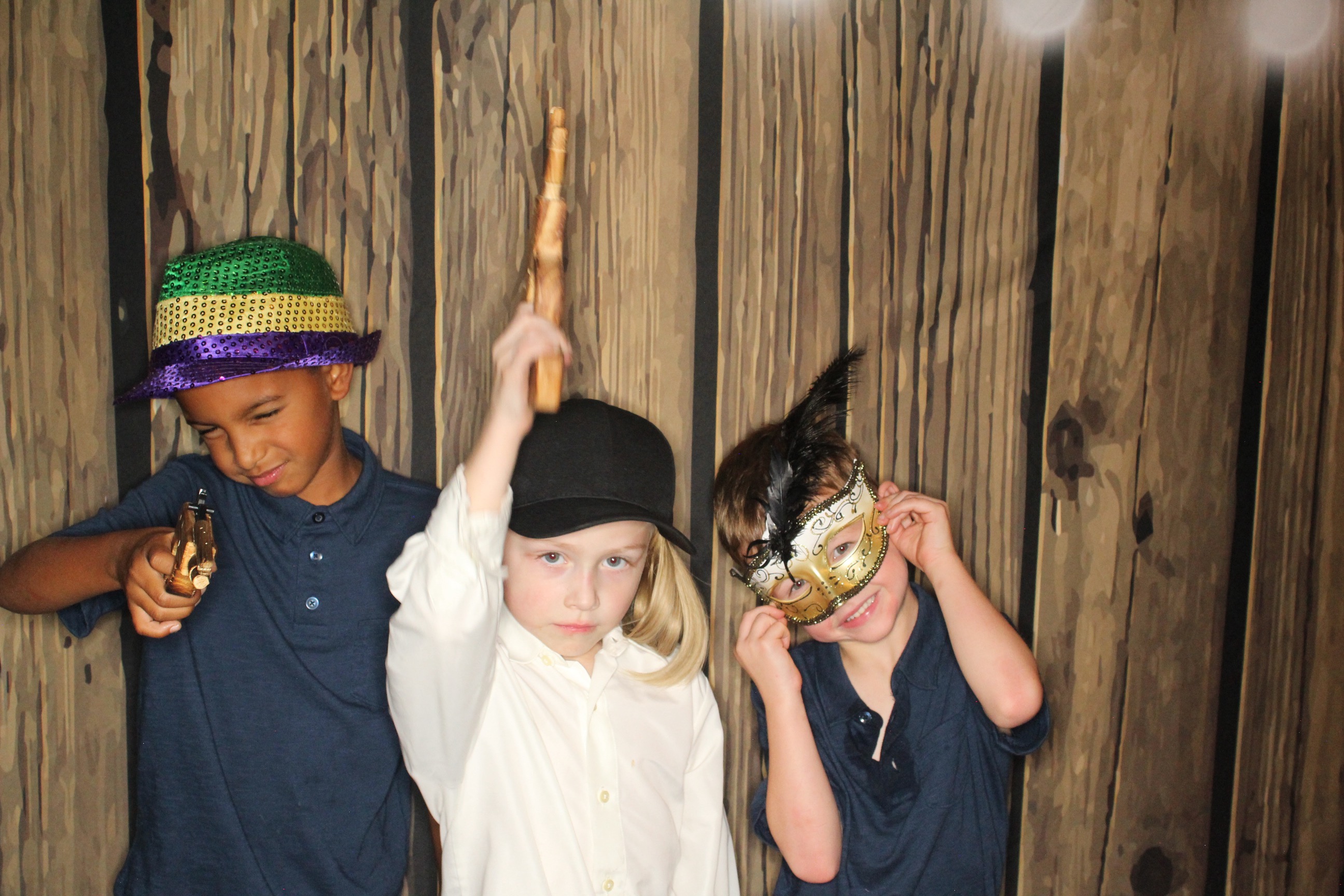 Staci and Matt's Wedding | View more photos from the event at gallery.photoboothbillings.com/u/PhotoBoothBillings/Staci-and-Matts-Wedding