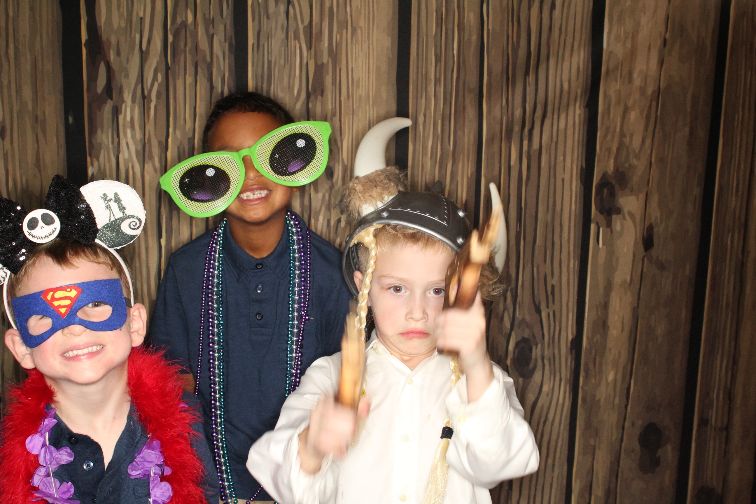 Staci and Matt's Wedding | View more photos from the event at gallery.photoboothbillings.com/u/PhotoBoothBillings/Staci-and-Matts-Wedding