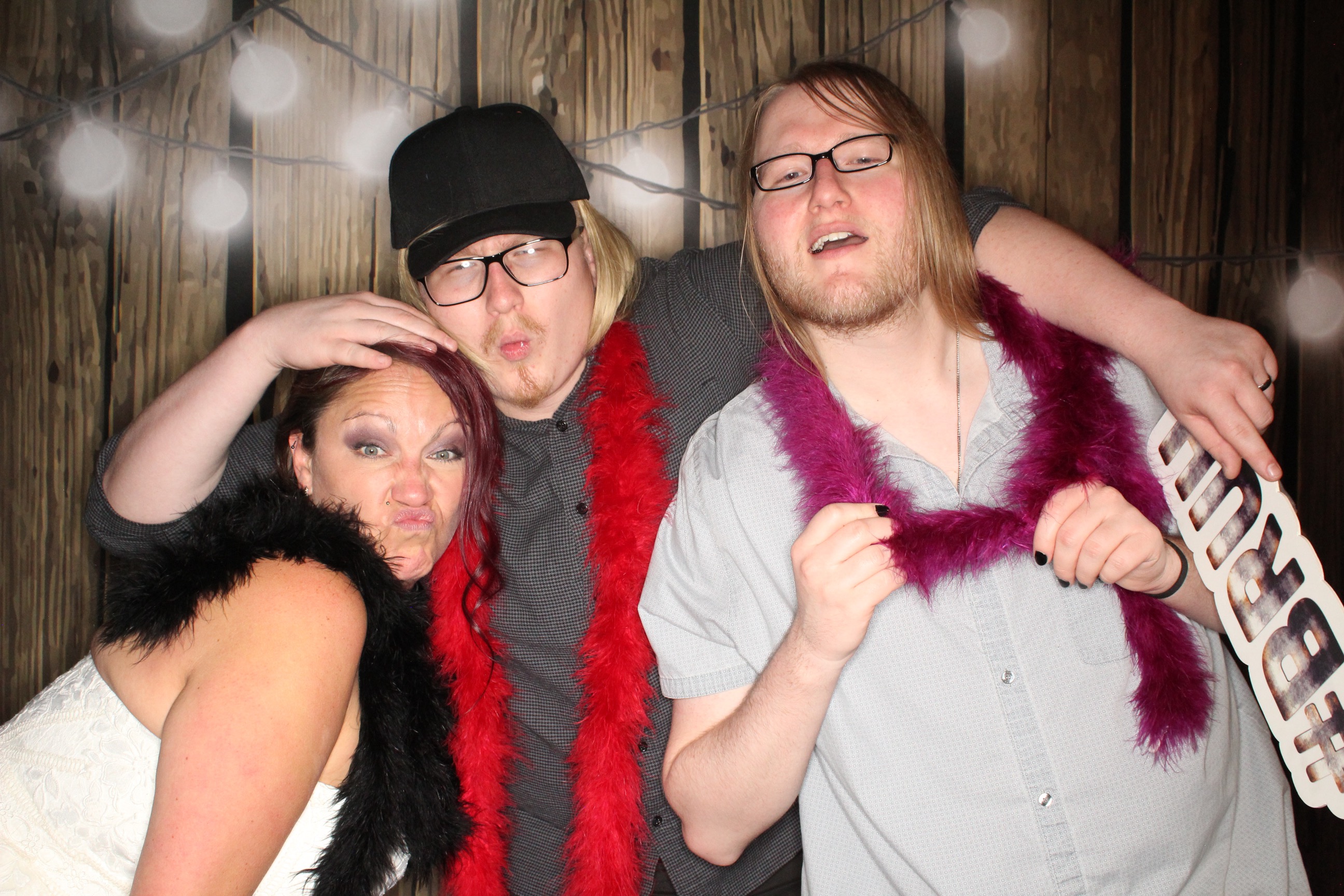 Staci and Matt's Wedding | View more photos from the event at gallery.photoboothbillings.com/u/PhotoBoothBillings/Staci-and-Matts-Wedding