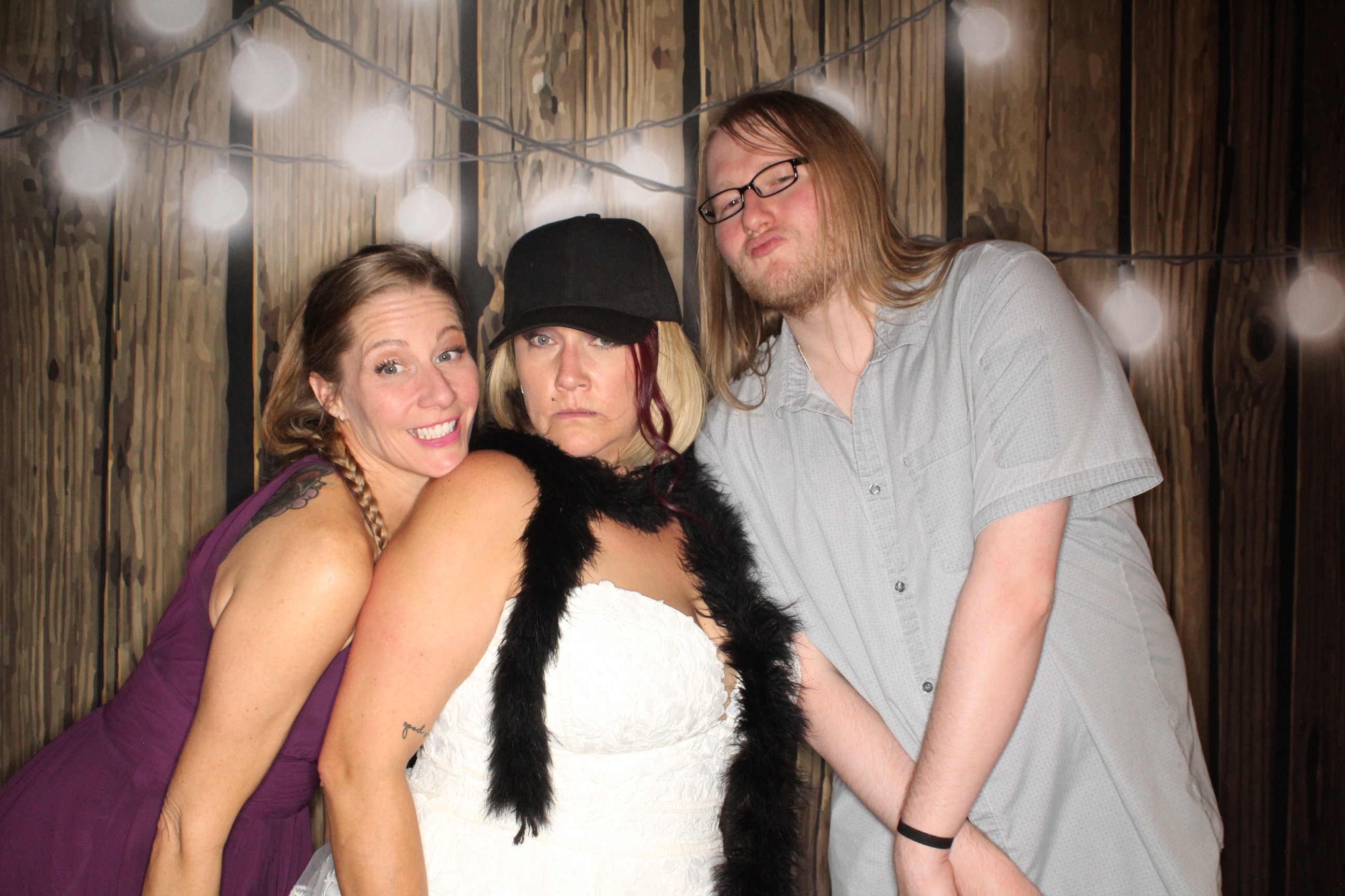 Staci and Matt's Wedding | View more photos from the event at gallery.photoboothbillings.com/u/PhotoBoothBillings/Staci-and-Matts-Wedding