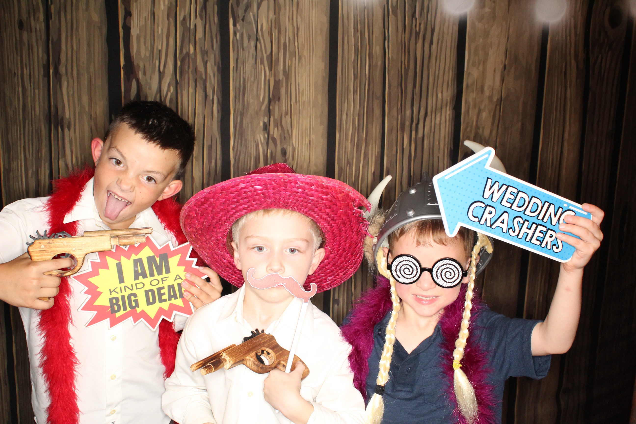 Staci and Matt's Wedding | View more photos from the event at gallery.photoboothbillings.com/u/PhotoBoothBillings/Staci-and-Matts-Wedding