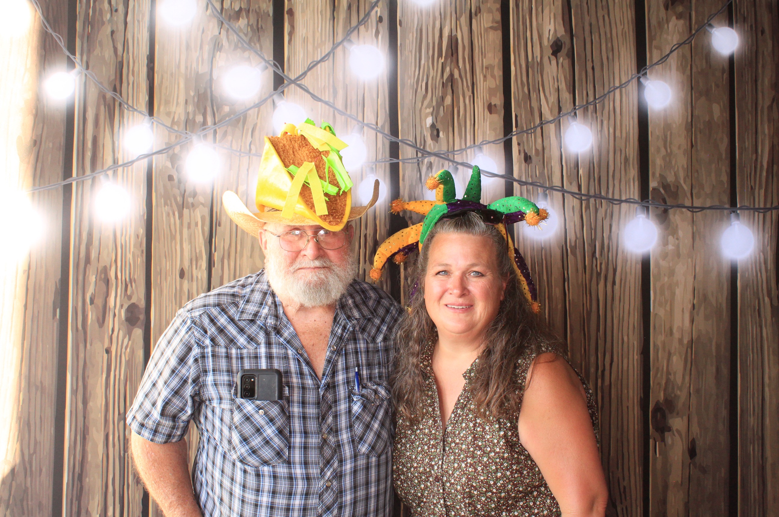Stephanie and Cameron | View more photos from the event at gallery.photoboothbillings.com/u/PhotoBoothBillings/Stephanie-and-Cameron