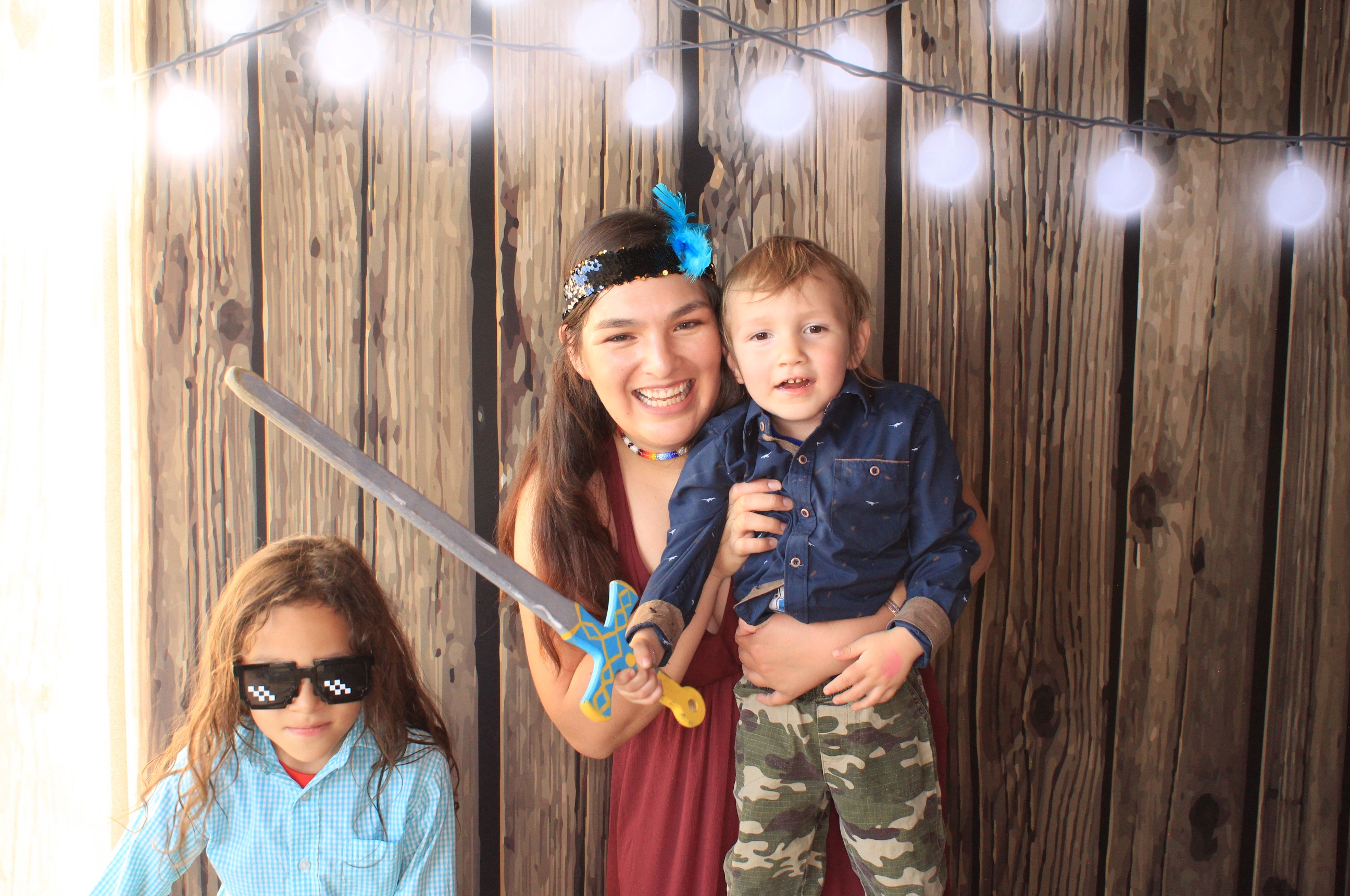 Stephanie and Cameron | View more photos from the event at gallery.photoboothbillings.com/u/PhotoBoothBillings/Stephanie-and-Cameron