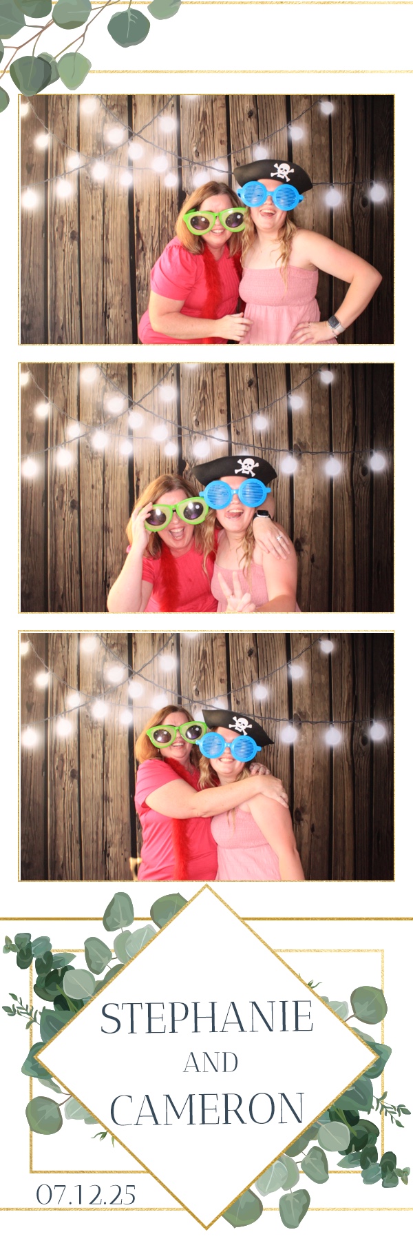 Stephanie and Cameron | View more photos from the event at gallery.photoboothbillings.com/u/PhotoBoothBillings/Stephanie-and-Cameron