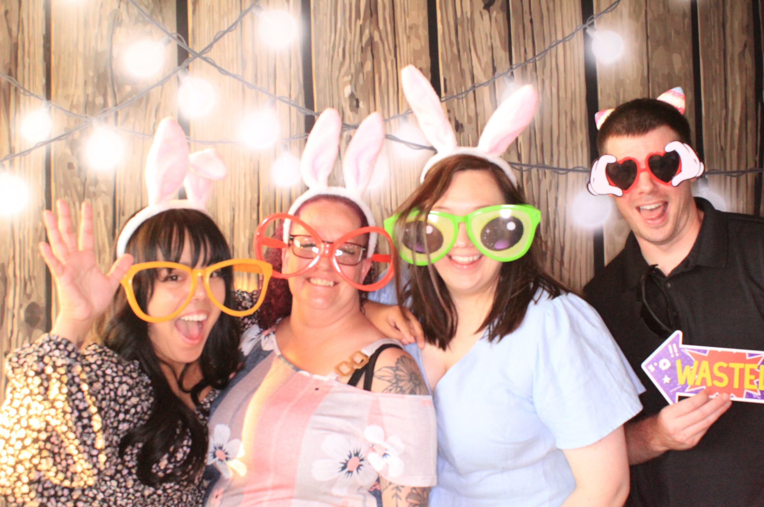 Stephanie and Cameron | View more photos from the event at gallery.photoboothbillings.com/u/PhotoBoothBillings/Stephanie-and-Cameron