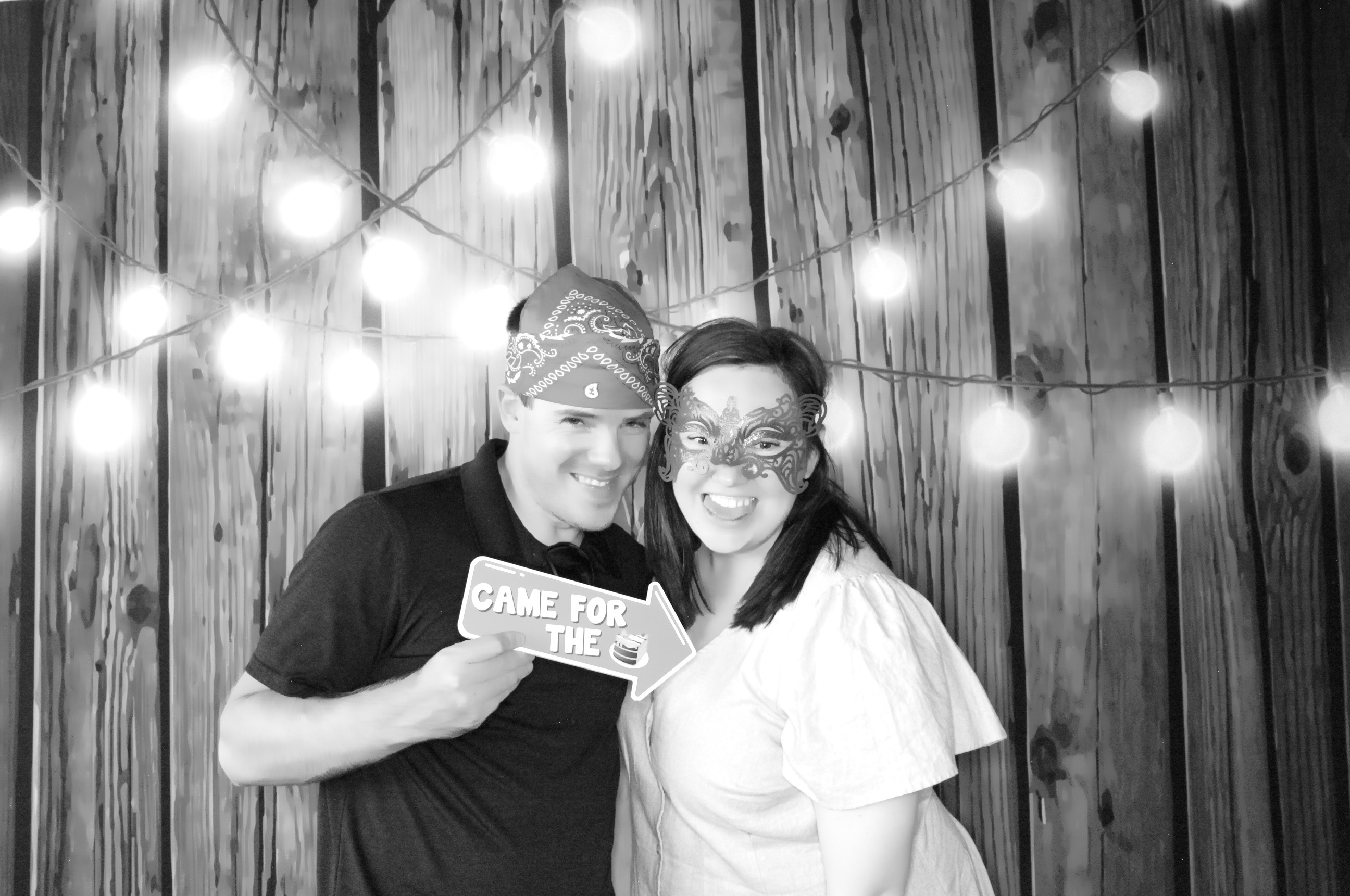 Stephanie and Cameron | View more photos from the event at gallery.photoboothbillings.com/u/PhotoBoothBillings/Stephanie-and-Cameron