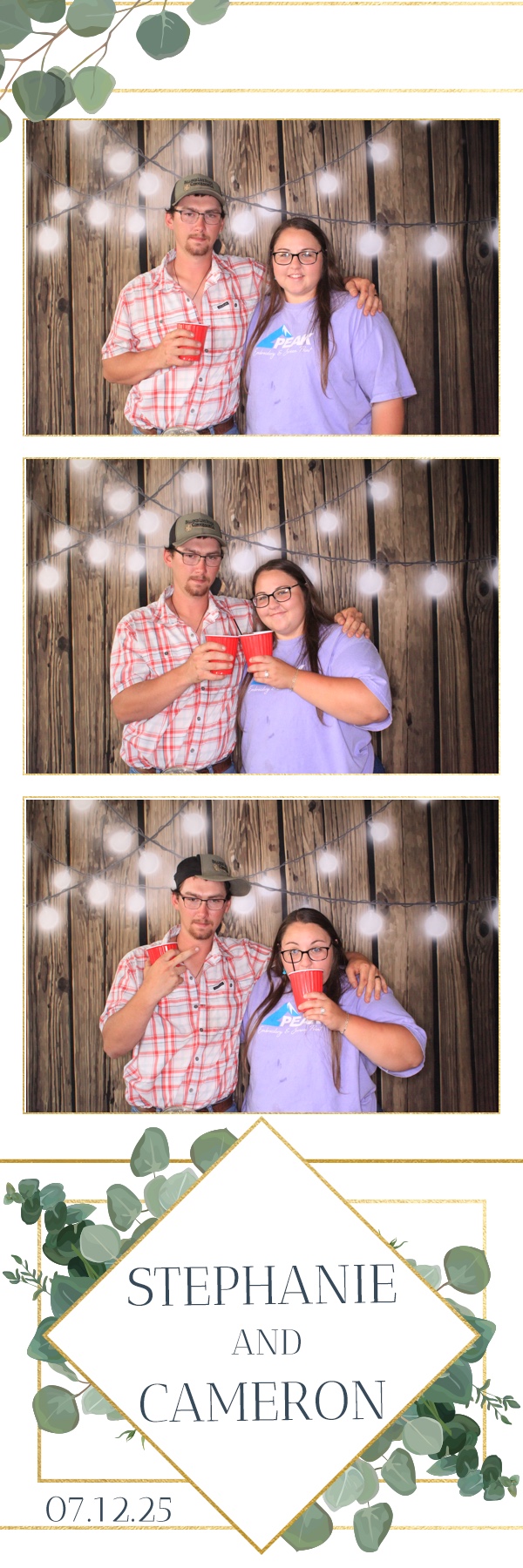 Stephanie and Cameron | View more photos from the event at gallery.photoboothbillings.com/u/PhotoBoothBillings/Stephanie-and-Cameron
