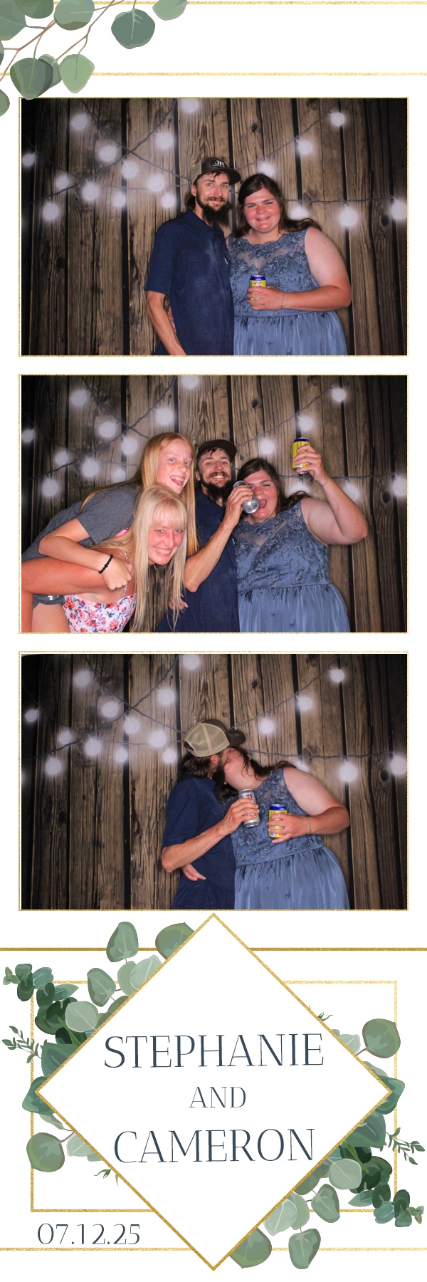 Stephanie and Cameron | View more photos from the event at gallery.photoboothbillings.com/u/PhotoBoothBillings/Stephanie-and-Cameron