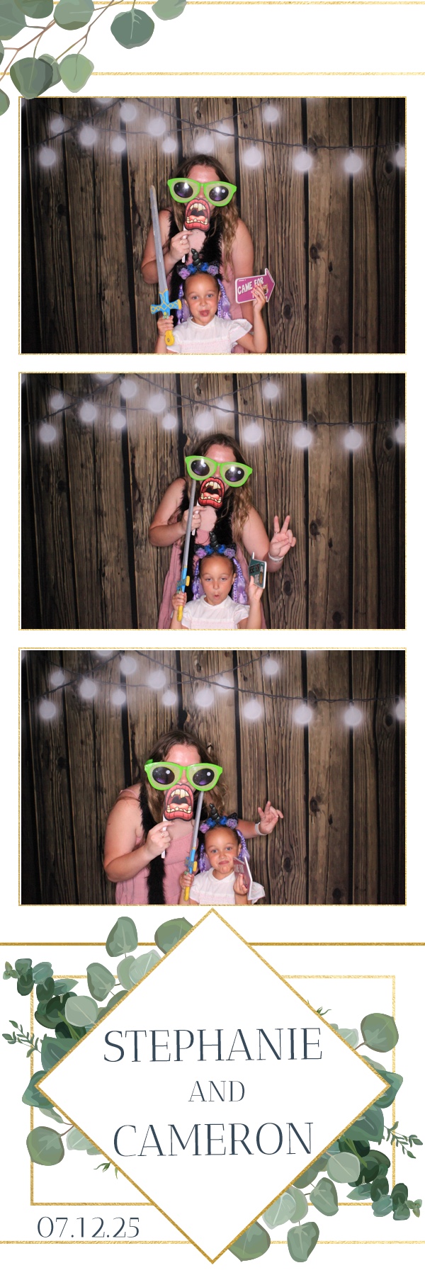 Stephanie and Cameron | View more photos from the event at gallery.photoboothbillings.com/u/PhotoBoothBillings/Stephanie-and-Cameron