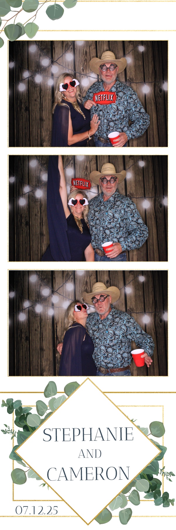 Stephanie and Cameron | View more photos from the event at gallery.photoboothbillings.com/u/PhotoBoothBillings/Stephanie-and-Cameron