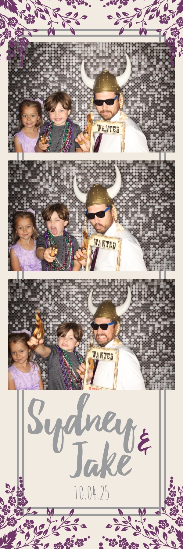 Sydney and Jake's Wedding | View more photos from the event at gallery.photoboothbillings.com/u/PhotoBoothBillings/Sydney-and-Jakes-Wedding