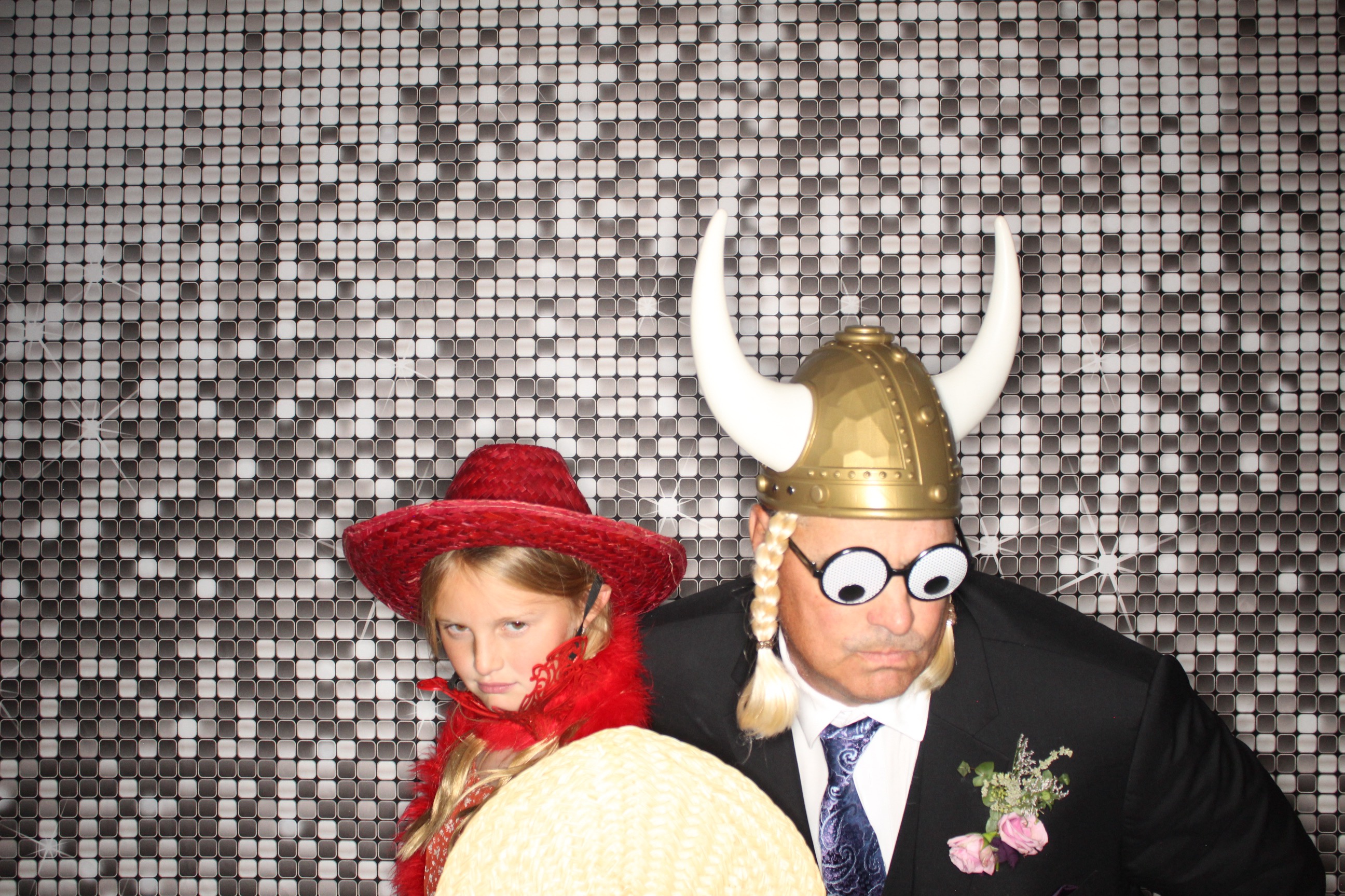 Sydney and Jake's Wedding | View more photos from the event at gallery.photoboothbillings.com/u/PhotoBoothBillings/Sydney-and-Jakes-Wedding