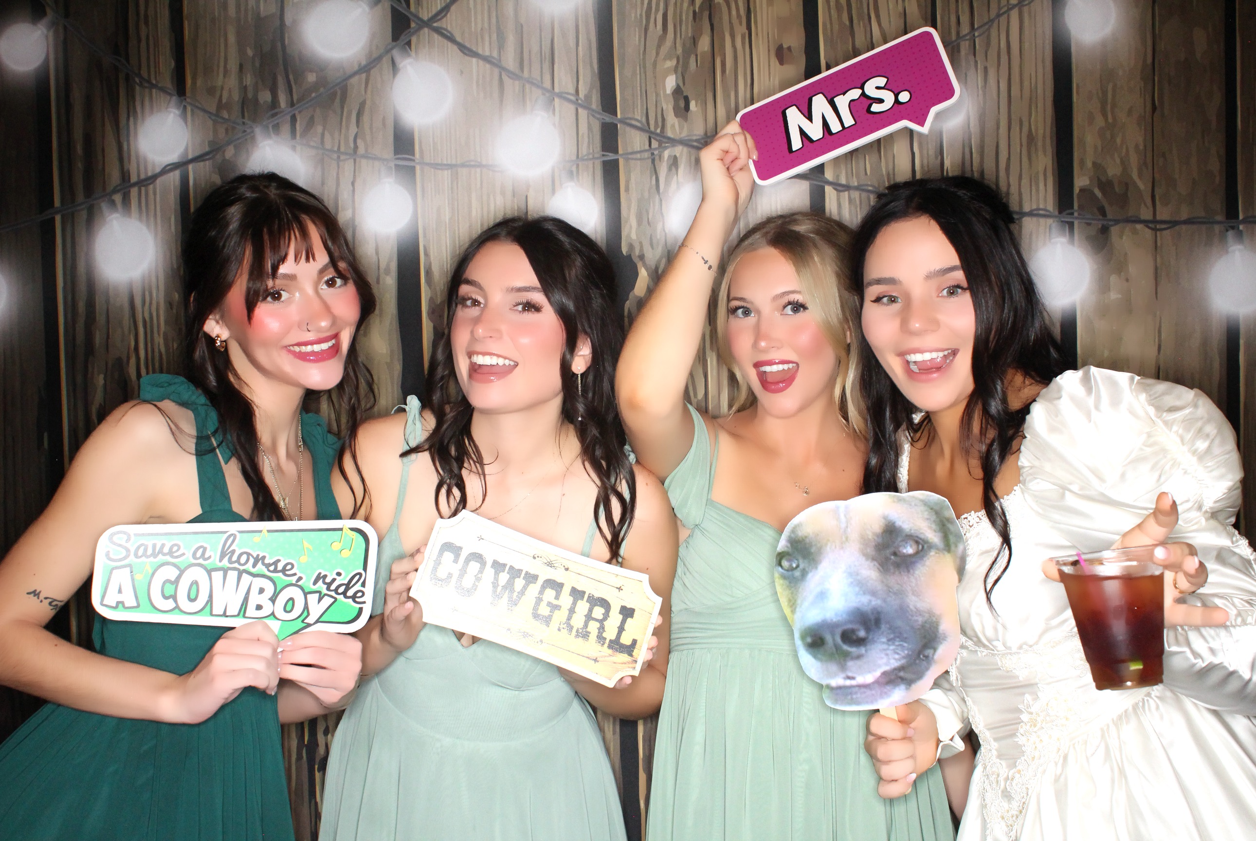 The McGrane's Wedding | View more photos from the event at gallery.photoboothbillings.com/u/PhotoBoothBillings/The-McGranes-Wedding