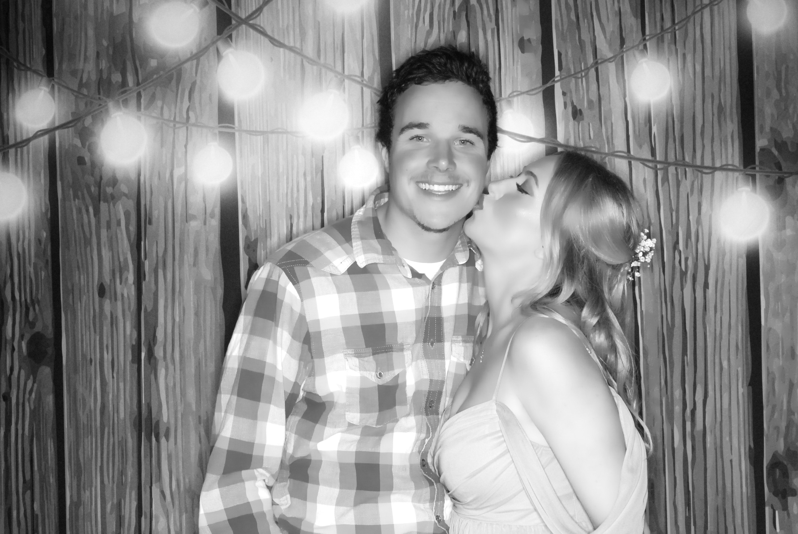 The McGrane's Wedding | View more photos from the event at gallery.photoboothbillings.com/u/PhotoBoothBillings/The-McGranes-Wedding