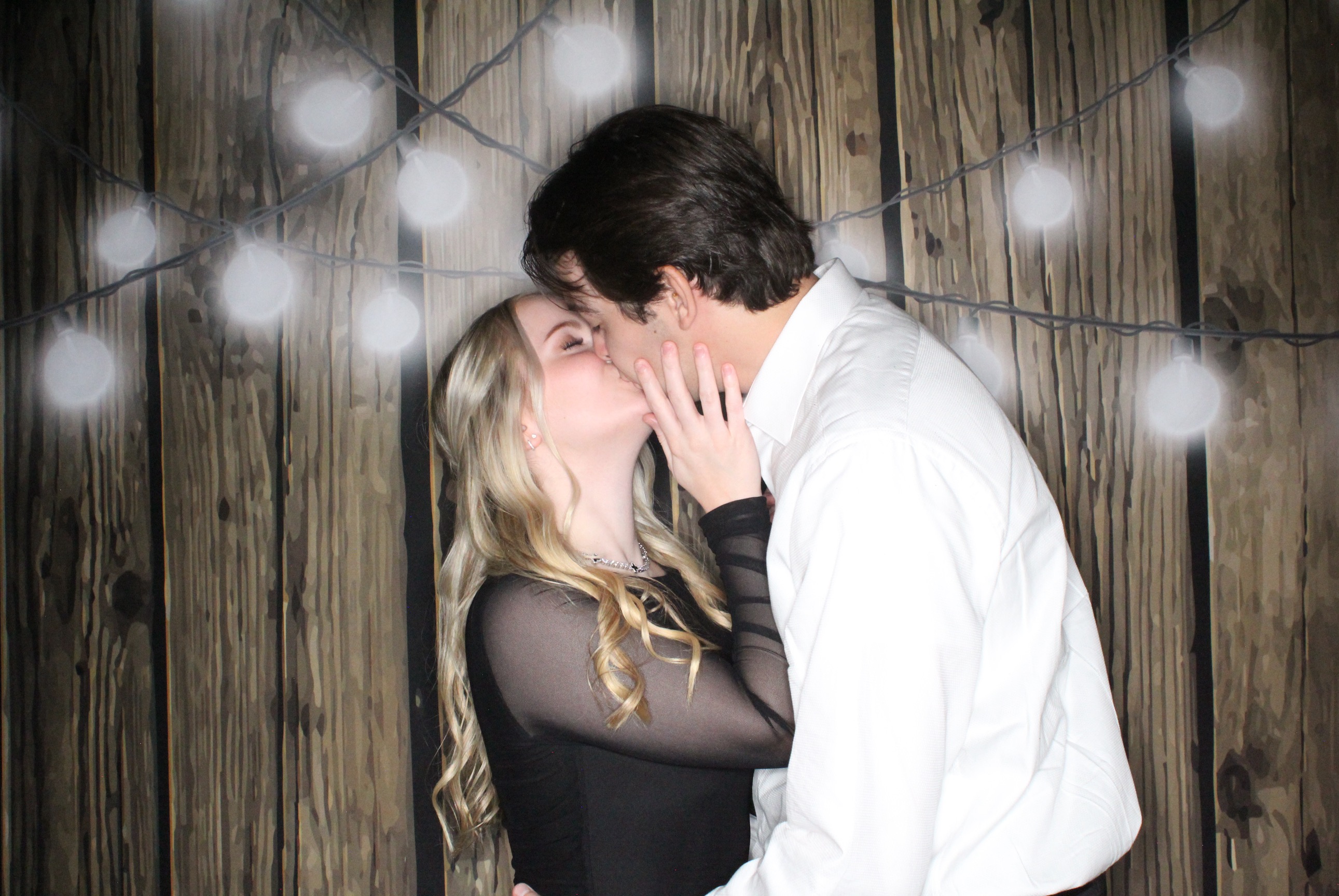 The McGrane's Wedding | View more photos from the event at gallery.photoboothbillings.com/u/PhotoBoothBillings/The-McGranes-Wedding