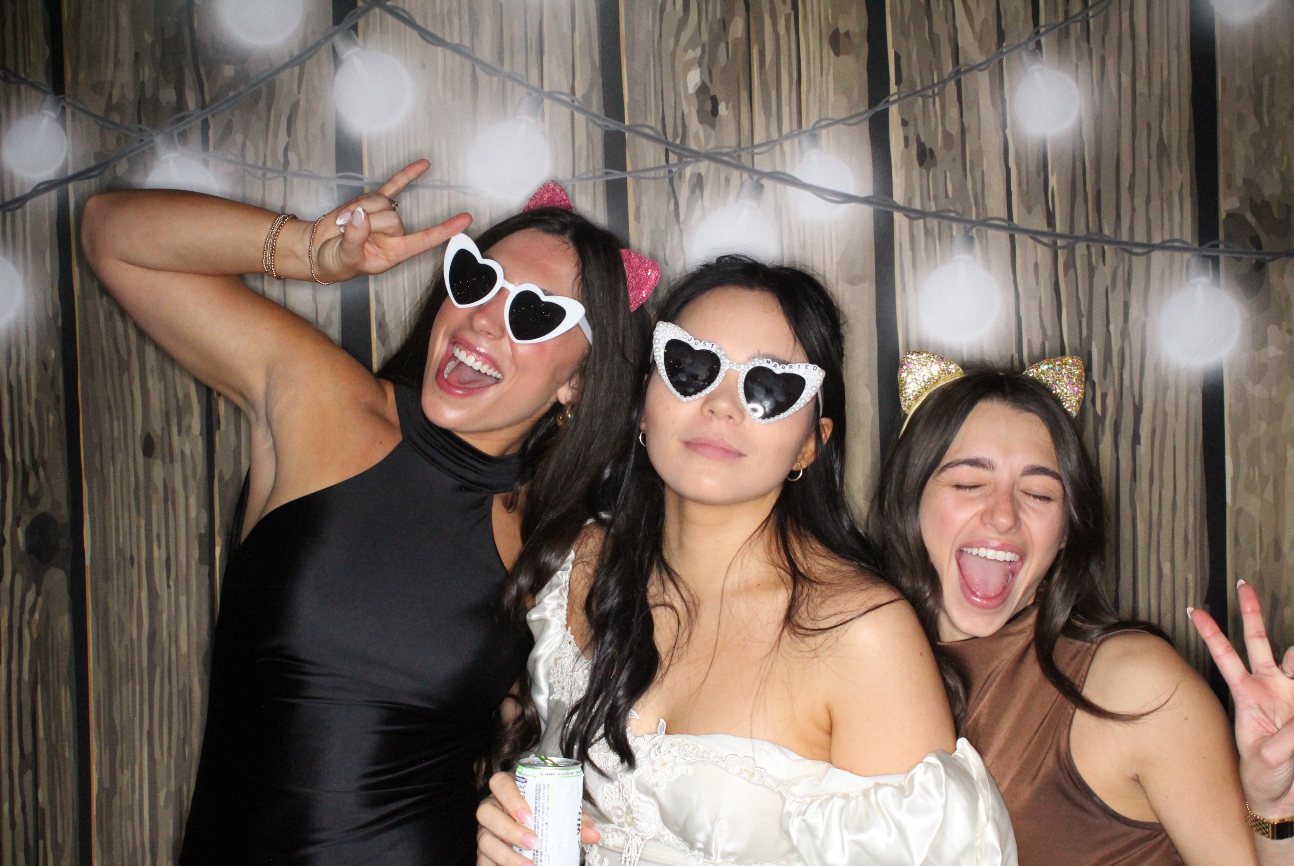 The McGrane's Wedding | View more photos from the event at gallery.photoboothbillings.com/u/PhotoBoothBillings/The-McGranes-Wedding