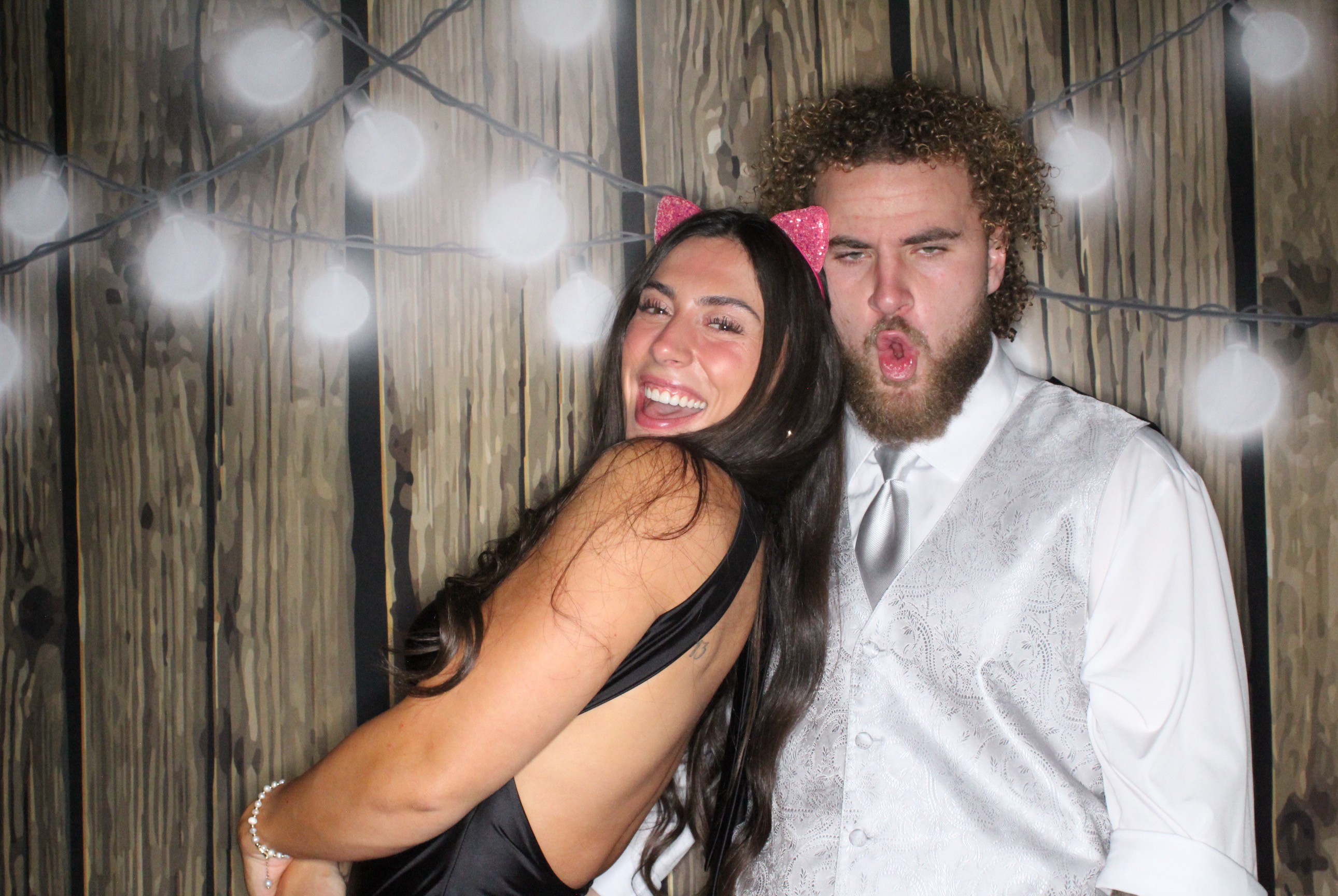 The McGrane's Wedding | View more photos from the event at gallery.photoboothbillings.com/u/PhotoBoothBillings/The-McGranes-Wedding