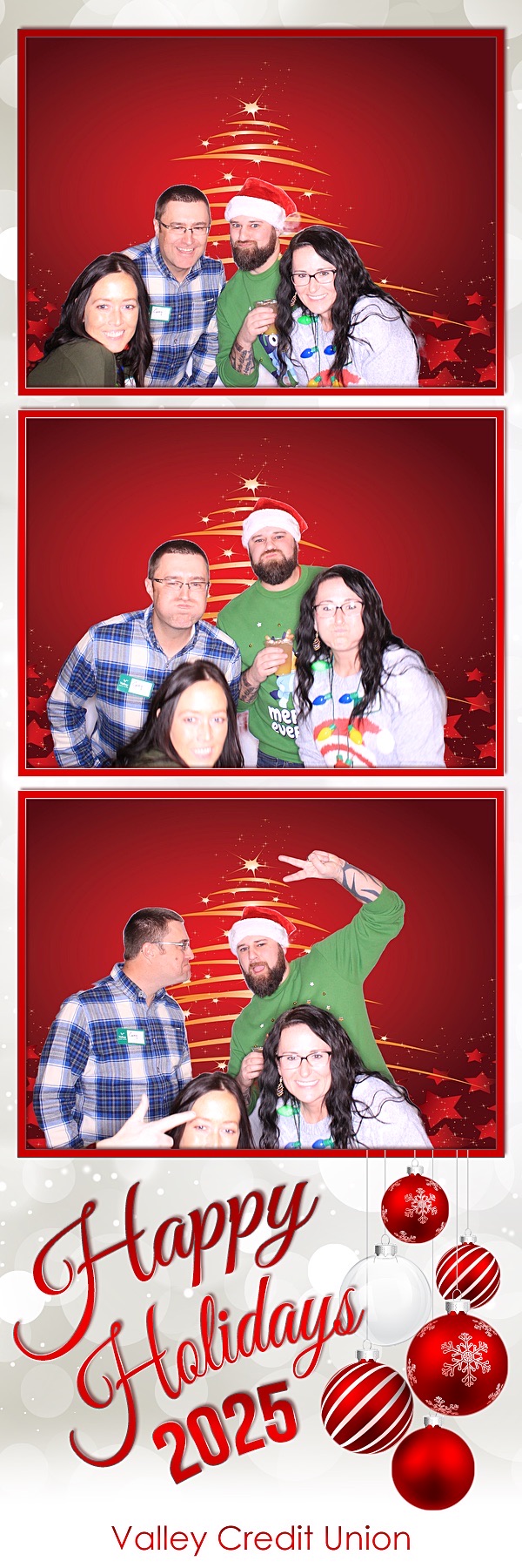 Valley Credit Union Holiday Party | View more photos from the event at gallery.photoboothbillings.com/u/PhotoBoothBillings/Valley-Credit-Union-Holiday-Party