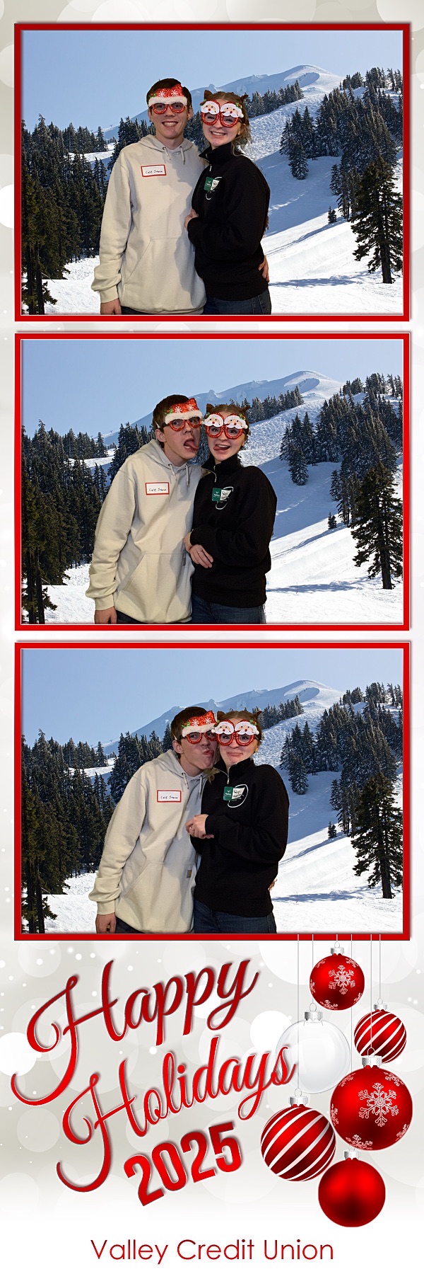 Valley Credit Union Holiday Party | View more photos from the event at gallery.photoboothbillings.com/u/PhotoBoothBillings/Valley-Credit-Union-Holiday-Party