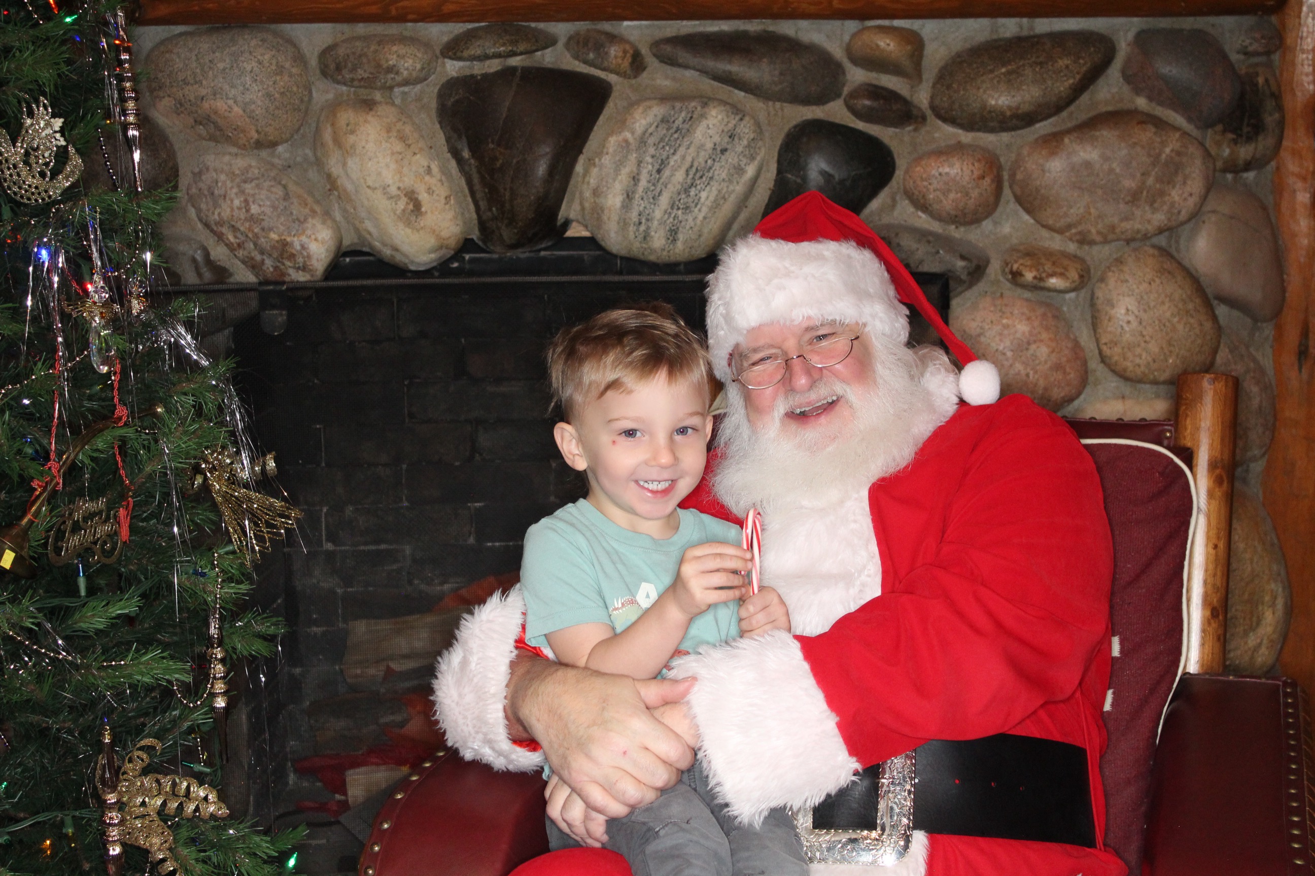 Western Heritage Center Holiday Party | View more photos from the event at gallery.photoboothbillings.com/u/PhotoBoothBillings/Western-Heritage-Center-Holiday-Party