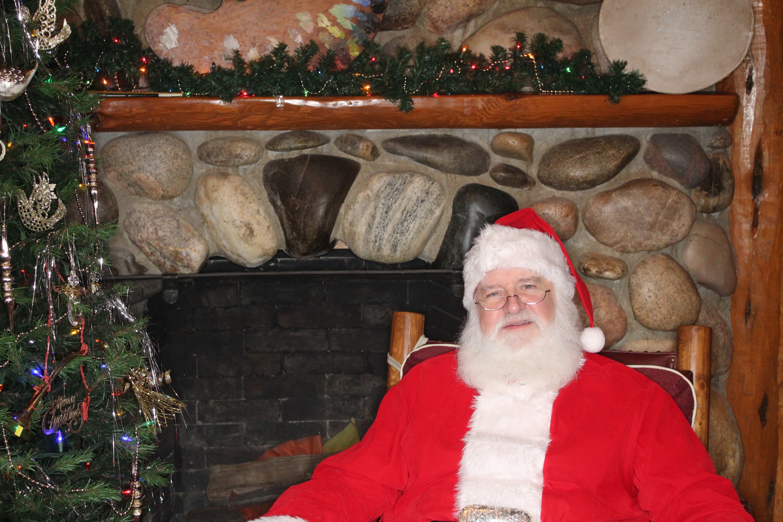 Western Heritage Center Holiday Party | View more photos from the event at gallery.photoboothbillings.com/u/PhotoBoothBillings/Western-Heritage-Center-Holiday-Party