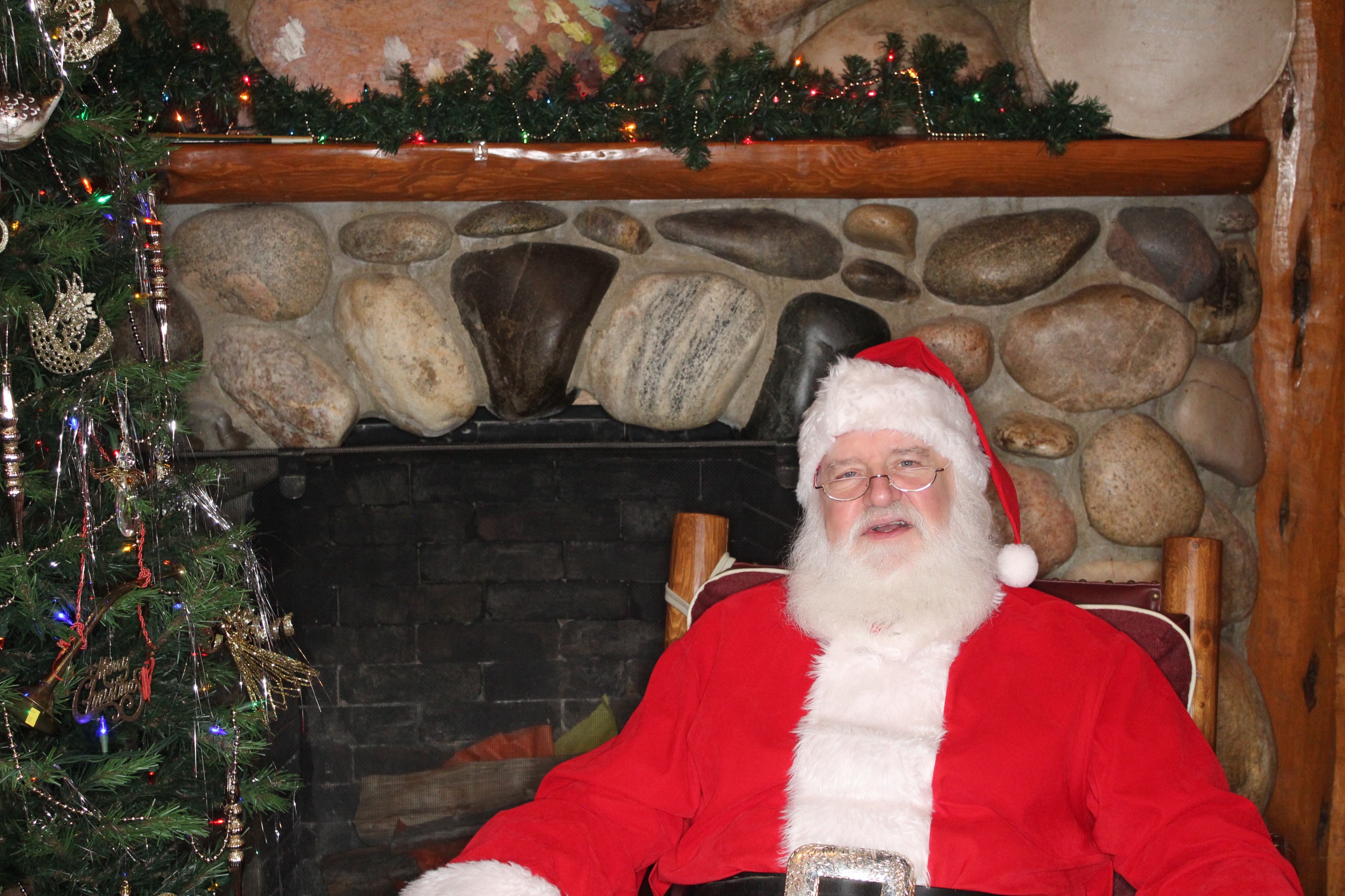 Western Heritage Center Holiday Party | View more photos from the event at gallery.photoboothbillings.com/u/PhotoBoothBillings/Western-Heritage-Center-Holiday-Party