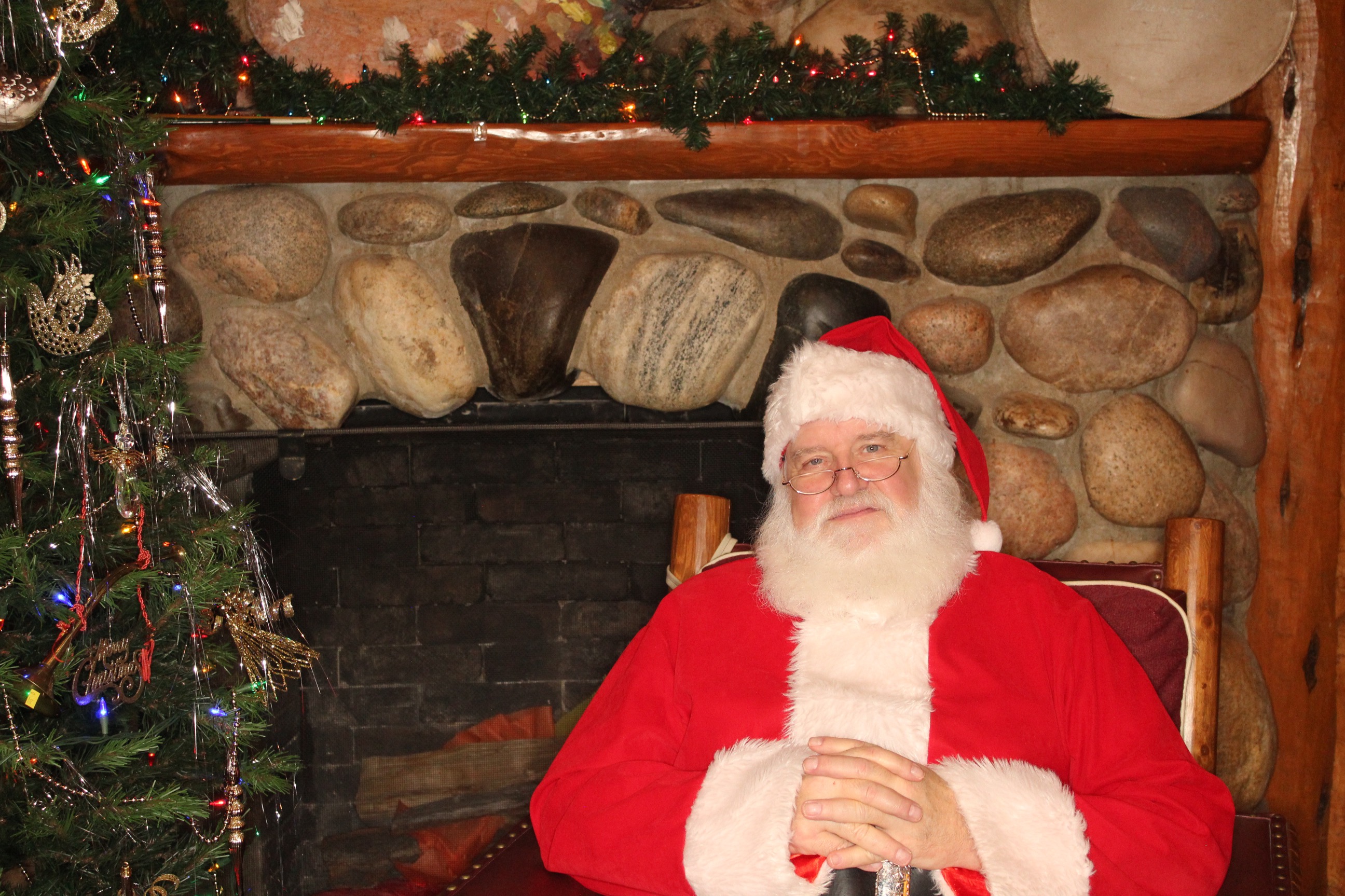 Western Heritage Center Holiday Party | View more photos from the event at gallery.photoboothbillings.com/u/PhotoBoothBillings/Western-Heritage-Center-Holiday-Party