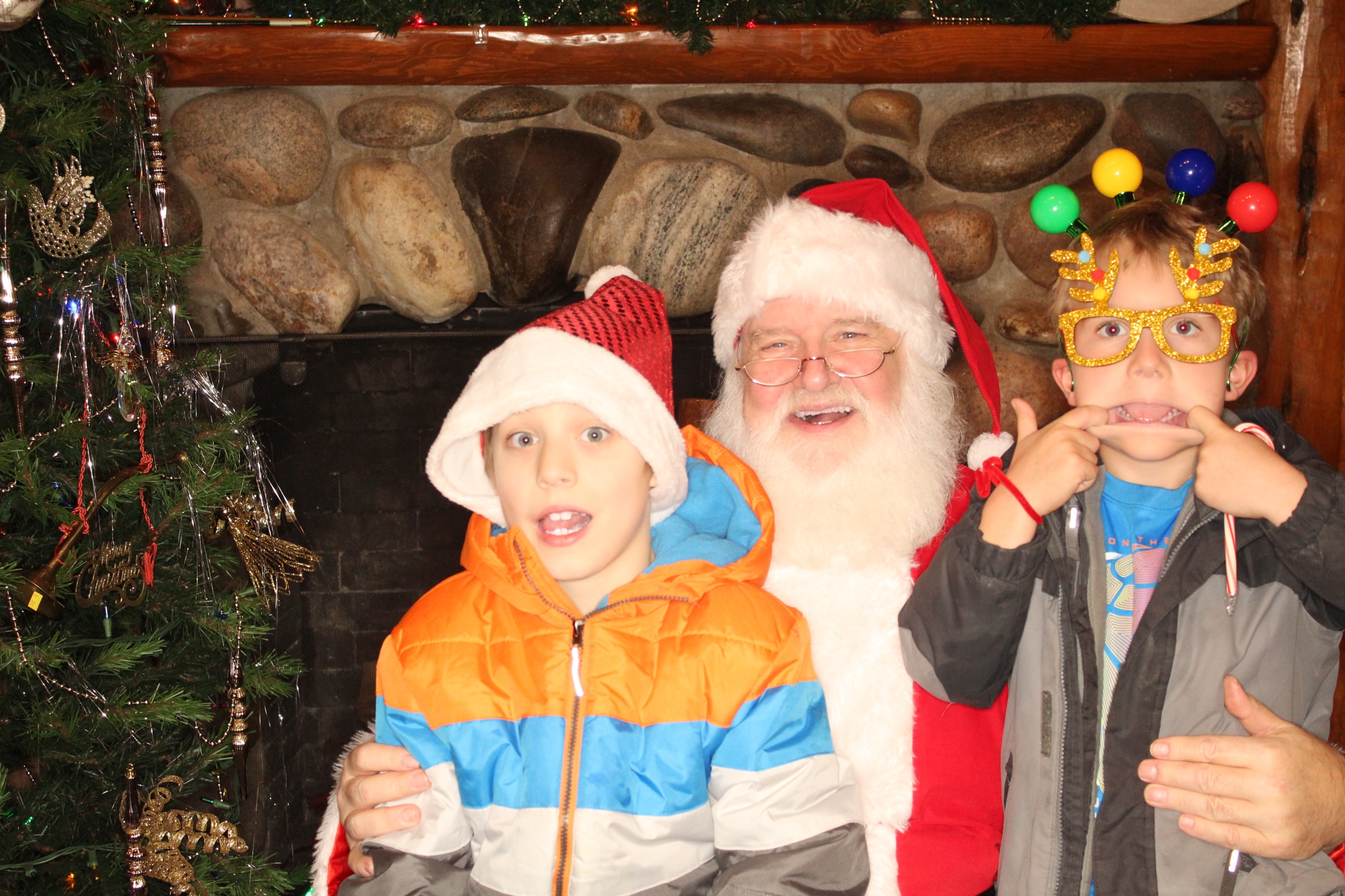 Western Heritage Center Holiday Party | View more photos from the event at gallery.photoboothbillings.com/u/PhotoBoothBillings/Western-Heritage-Center-Holiday-Party