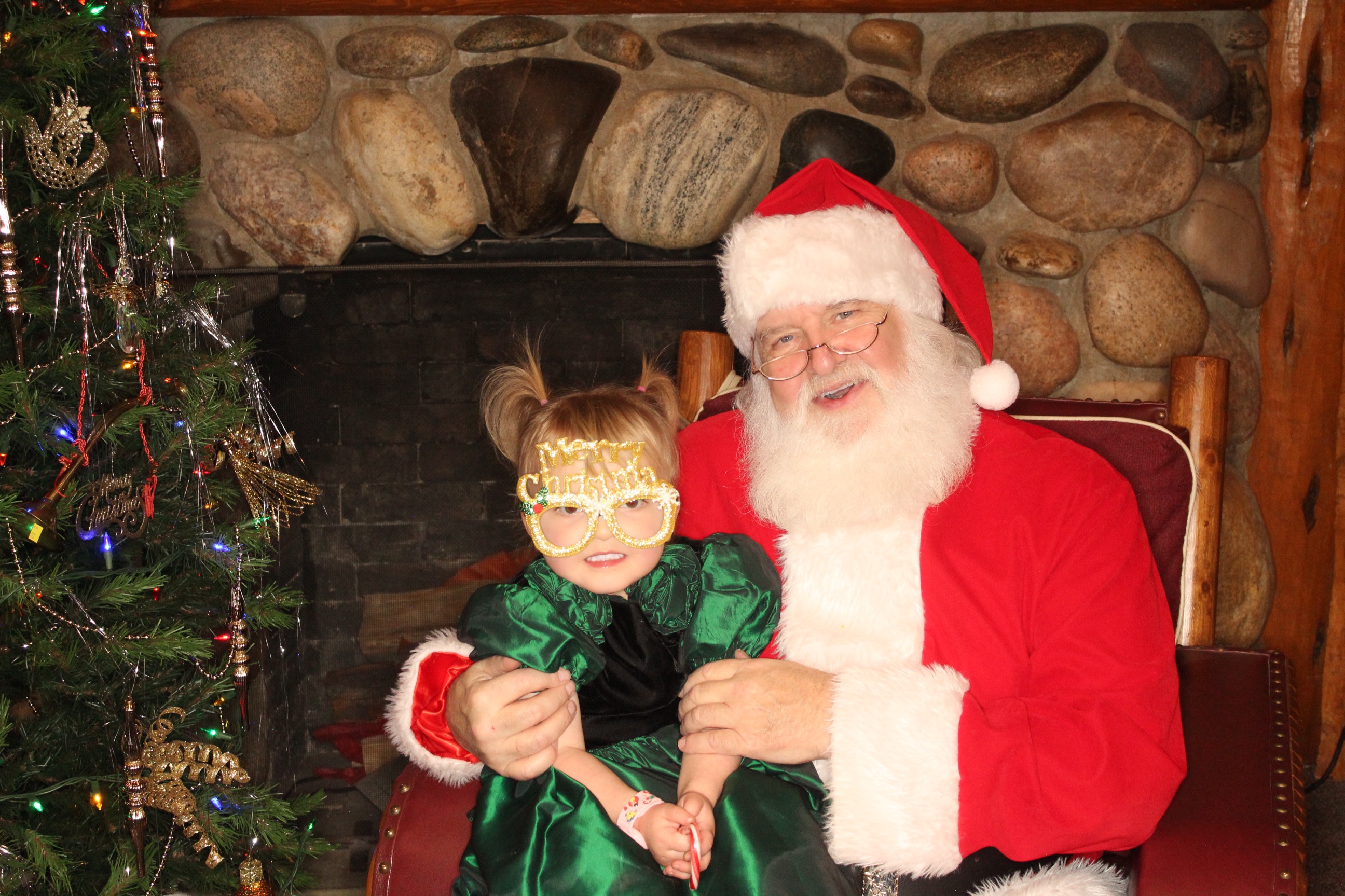 Western Heritage Center Holiday Party | View more photos from the event at gallery.photoboothbillings.com/u/PhotoBoothBillings/Western-Heritage-Center-Holiday-Party