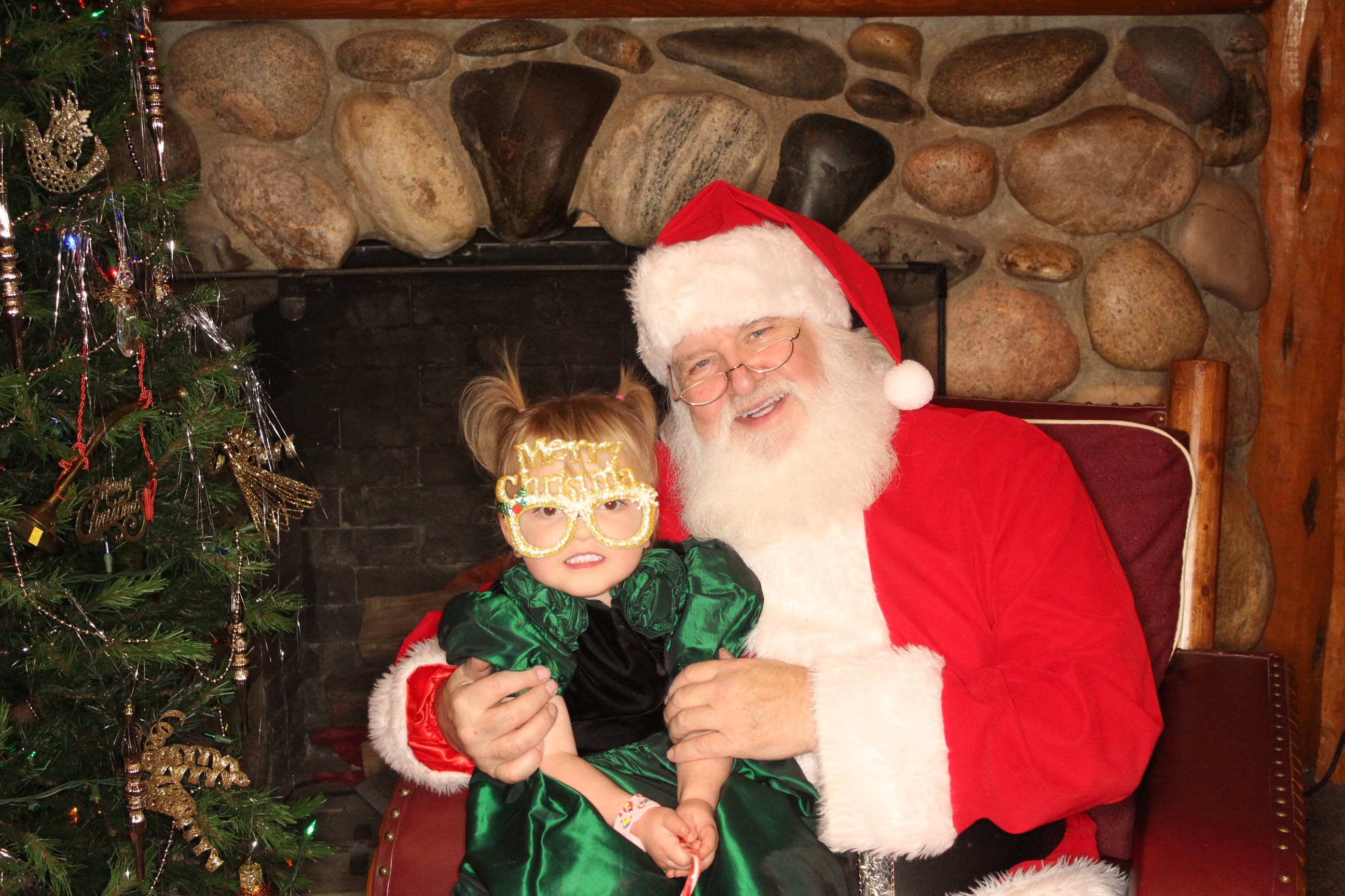 Western Heritage Center Holiday Party | View more photos from the event at gallery.photoboothbillings.com/u/PhotoBoothBillings/Western-Heritage-Center-Holiday-Party