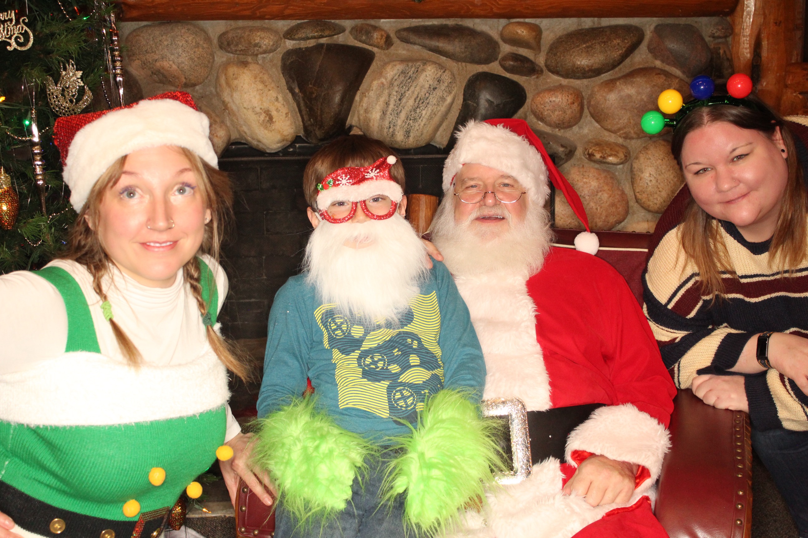 Western Heritage Center Holiday Party | View more photos from the event at gallery.photoboothbillings.com/u/PhotoBoothBillings/Western-Heritage-Center-Holiday-Party