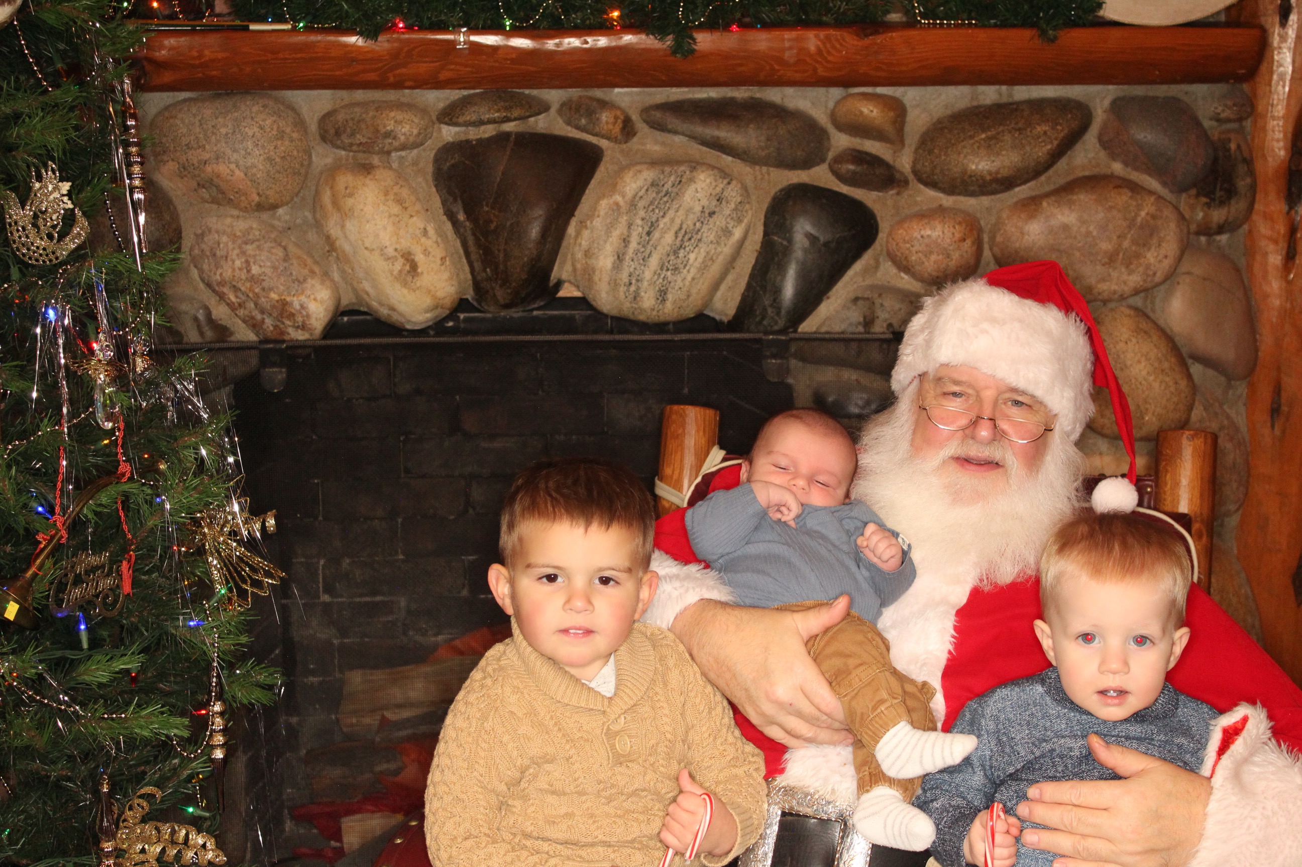 Western Heritage Center Holiday Party | View more photos from the event at gallery.photoboothbillings.com/u/PhotoBoothBillings/Western-Heritage-Center-Holiday-Party