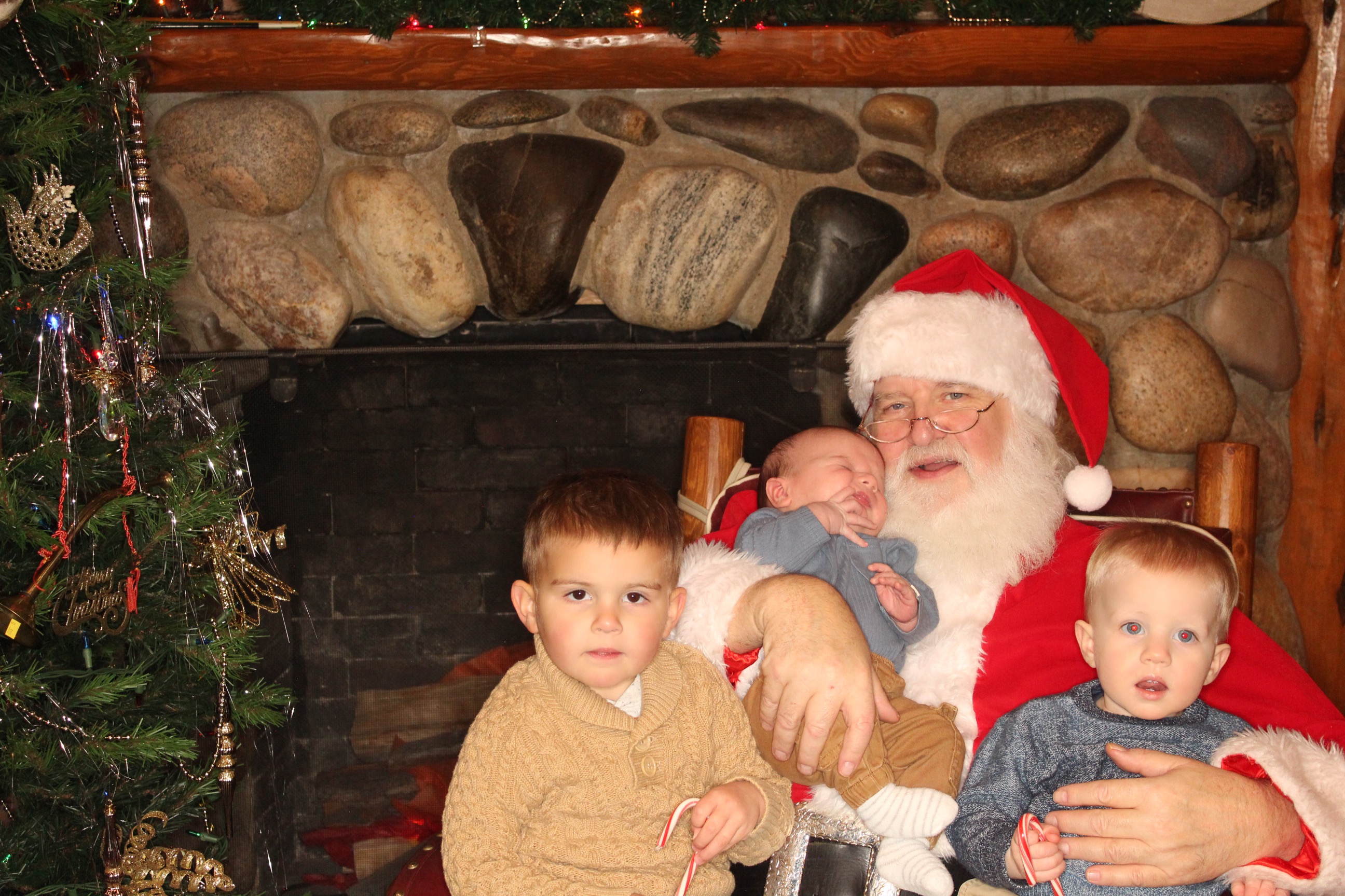 Western Heritage Center Holiday Party | View more photos from the event at gallery.photoboothbillings.com/u/PhotoBoothBillings/Western-Heritage-Center-Holiday-Party